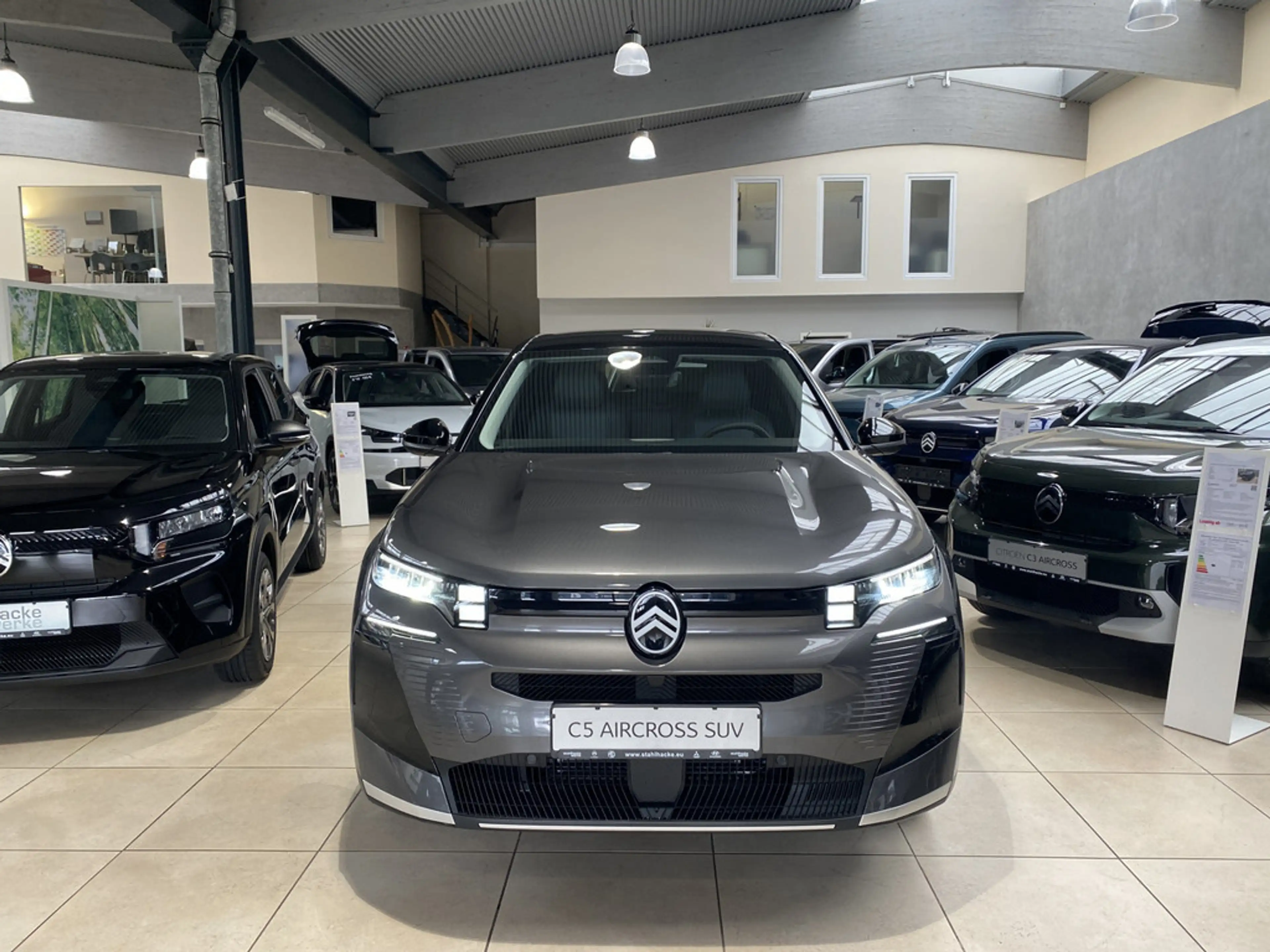 Citroen C5 Aircross Plug-In-Hybrid 195 PLUS ACC LED — photo 4