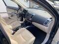 Mitsubishi Outlander 2.2d Instyle 4WD Scheckheft VOLL 7-Sitzer Tuv 5/27 Noir - thumbnail 17