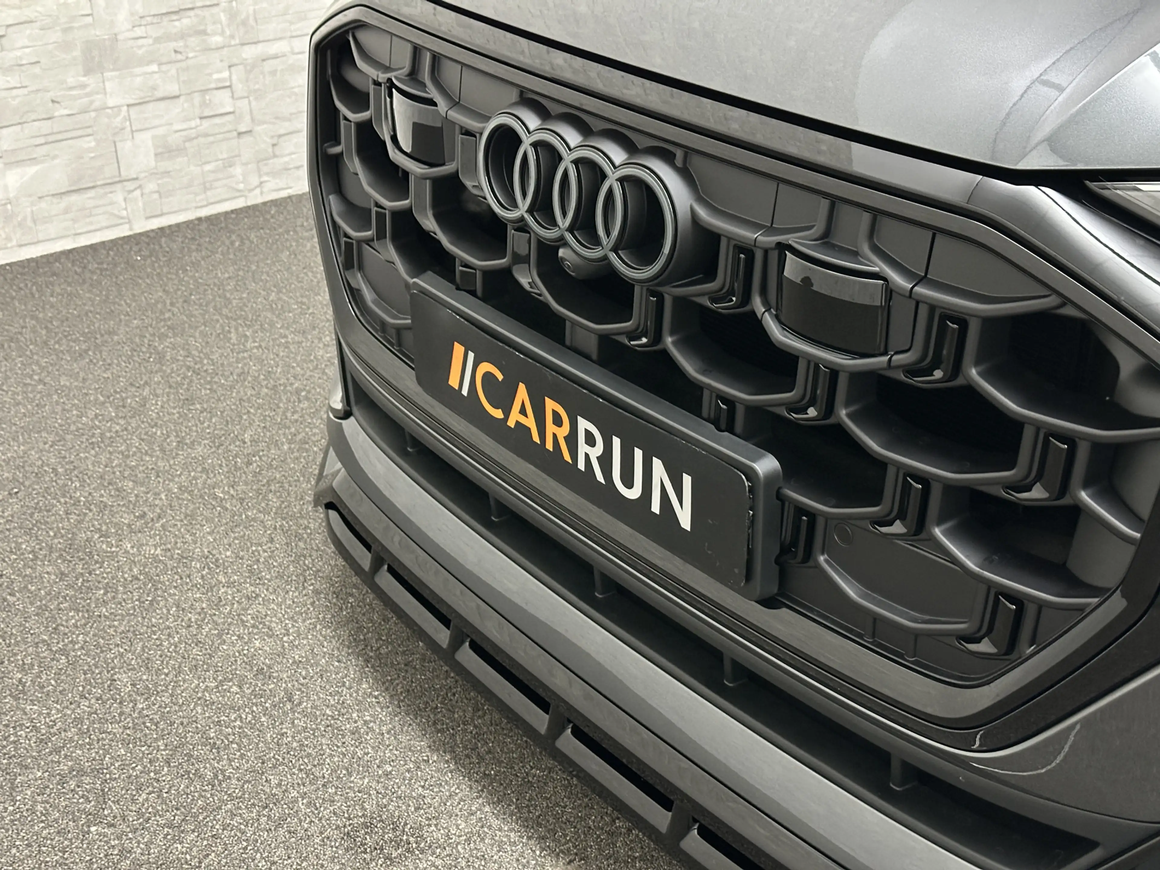 Audi Q8 60e Competition 490pk | 4WS | Massage | Carbon | V — photo 26