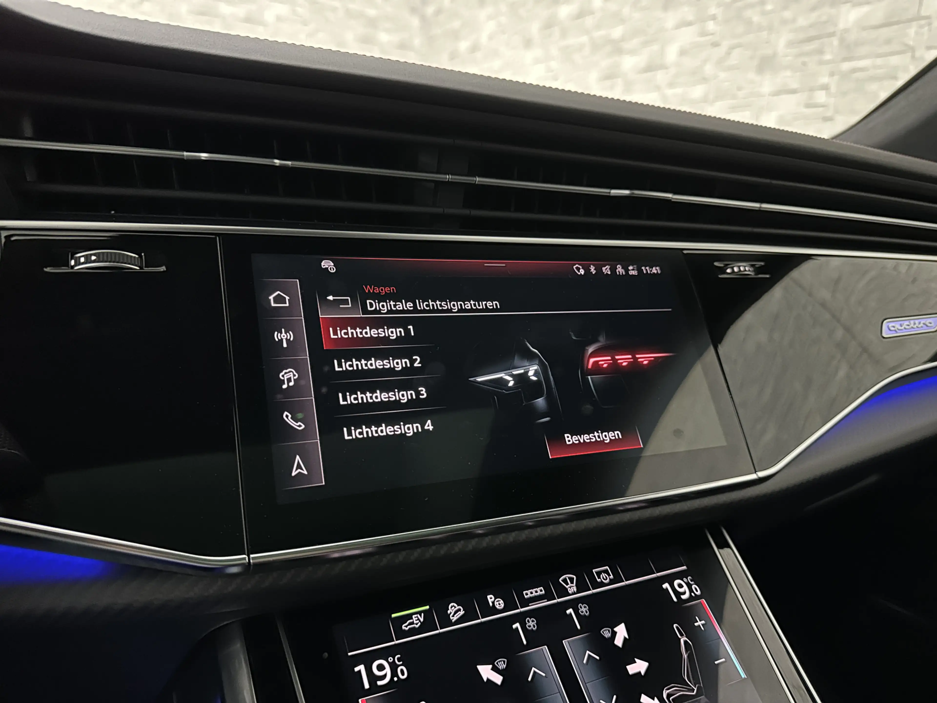 Audi Q8 60e Competition 490pk | 4WS | Massage | Carbon | V — photo 50
