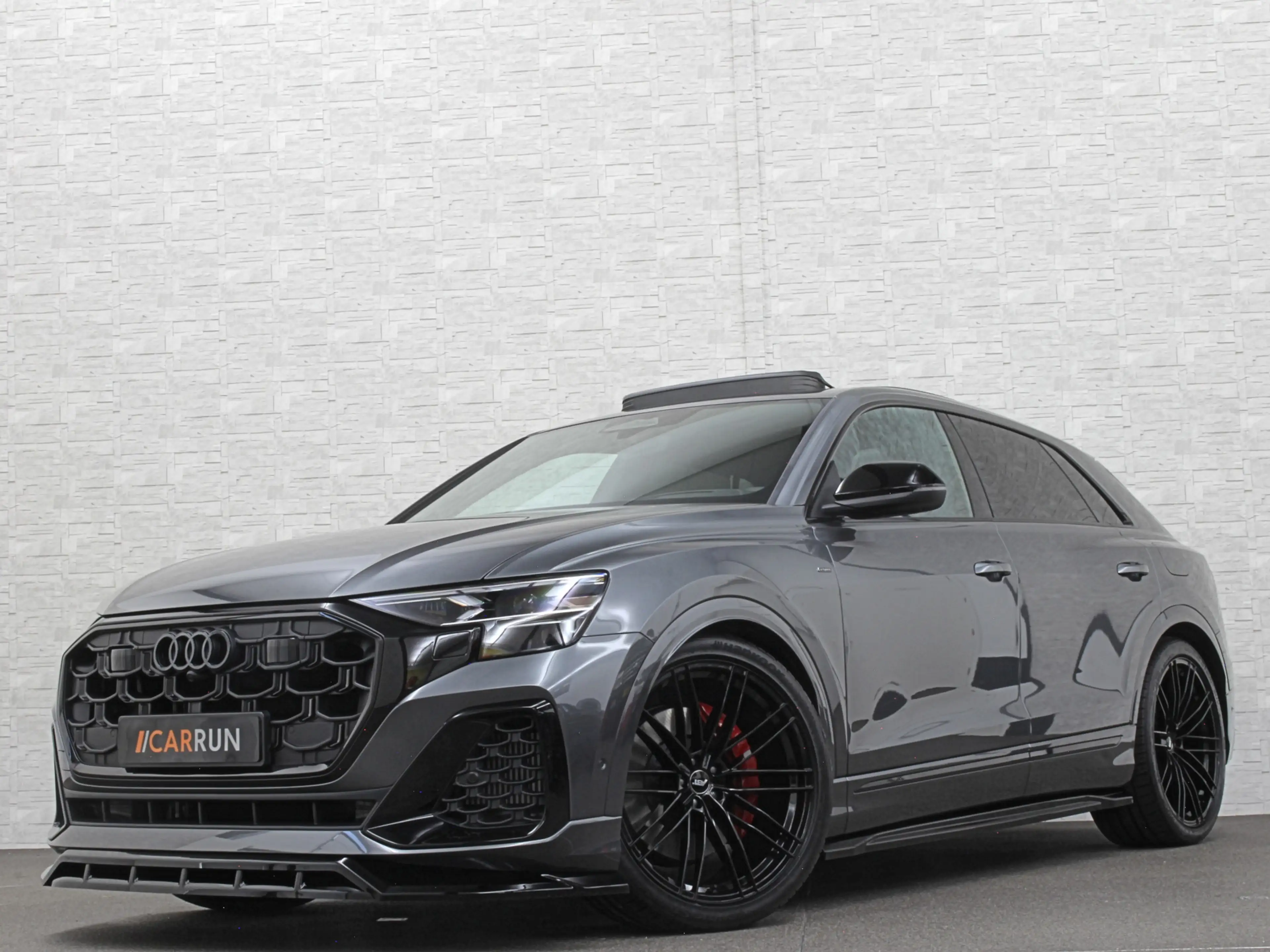 Audi Q8 60e Competition 490pk | 4WS | Massage | Carbon | V — photo 42