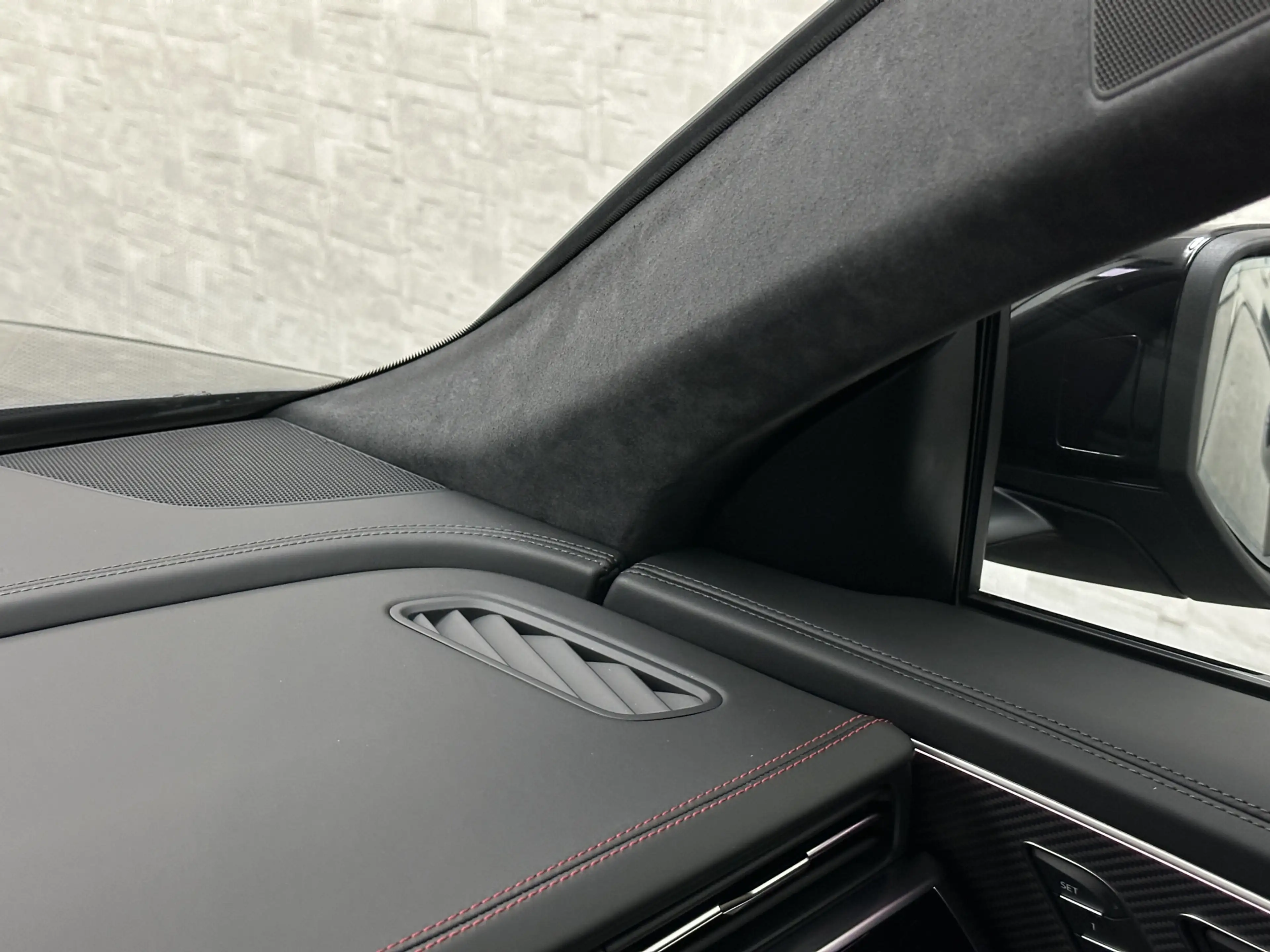 Audi Q8 60e Competition 490pk | 4WS | Massage | Carbon | V — photo 23