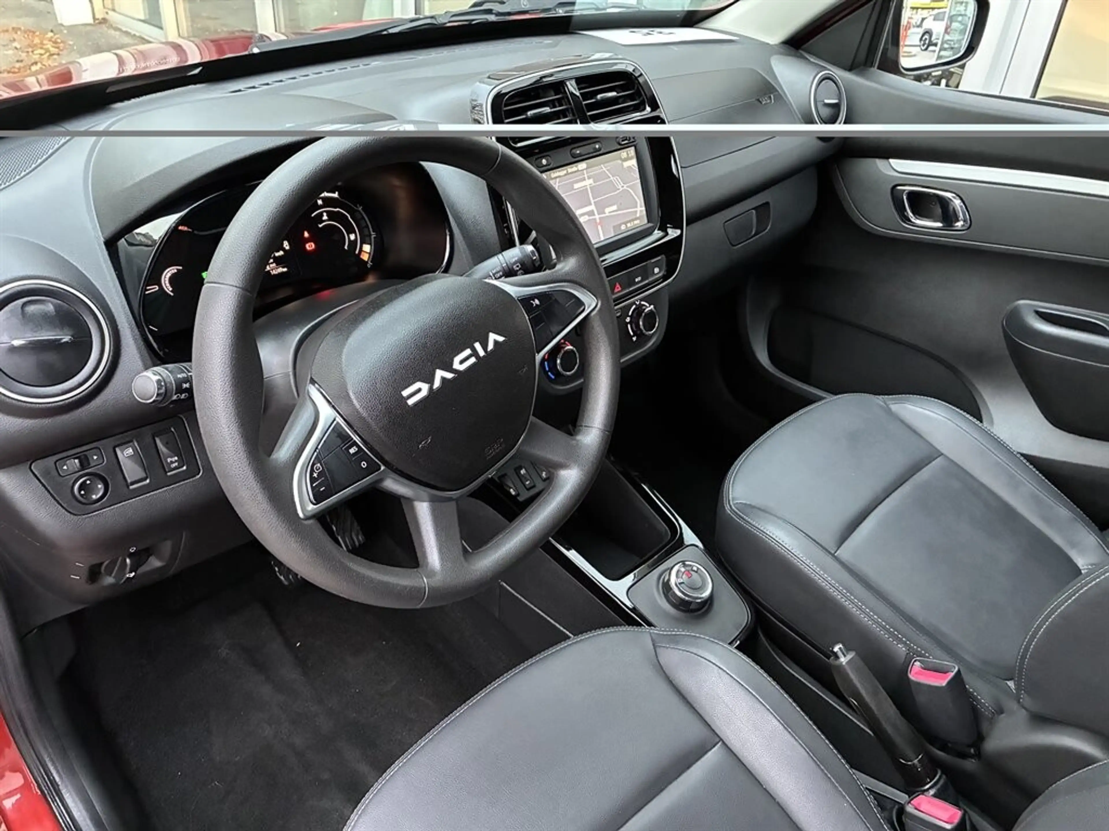 Dacia Spring 26,8kWh Expression — photo 5