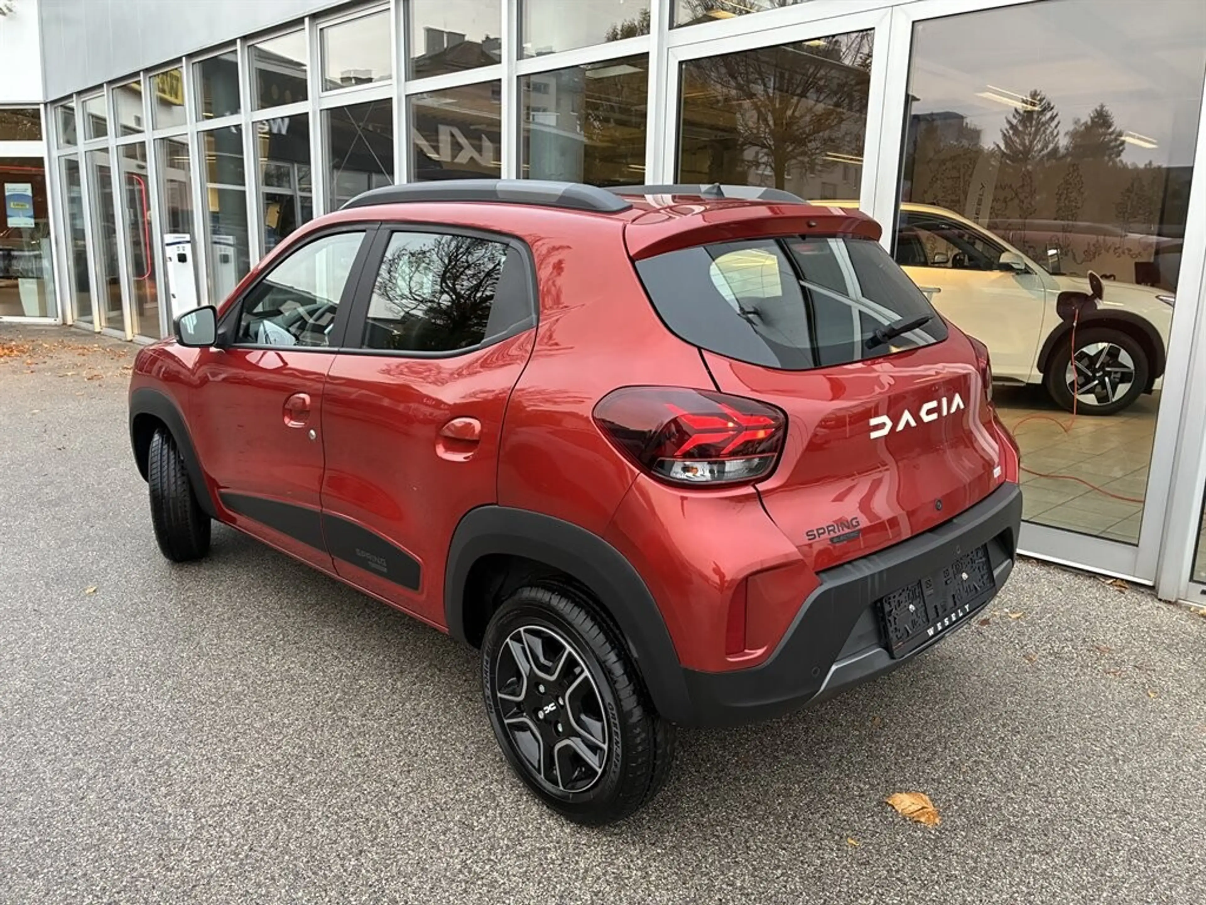 Dacia Spring 26,8kWh Expression — photo 2