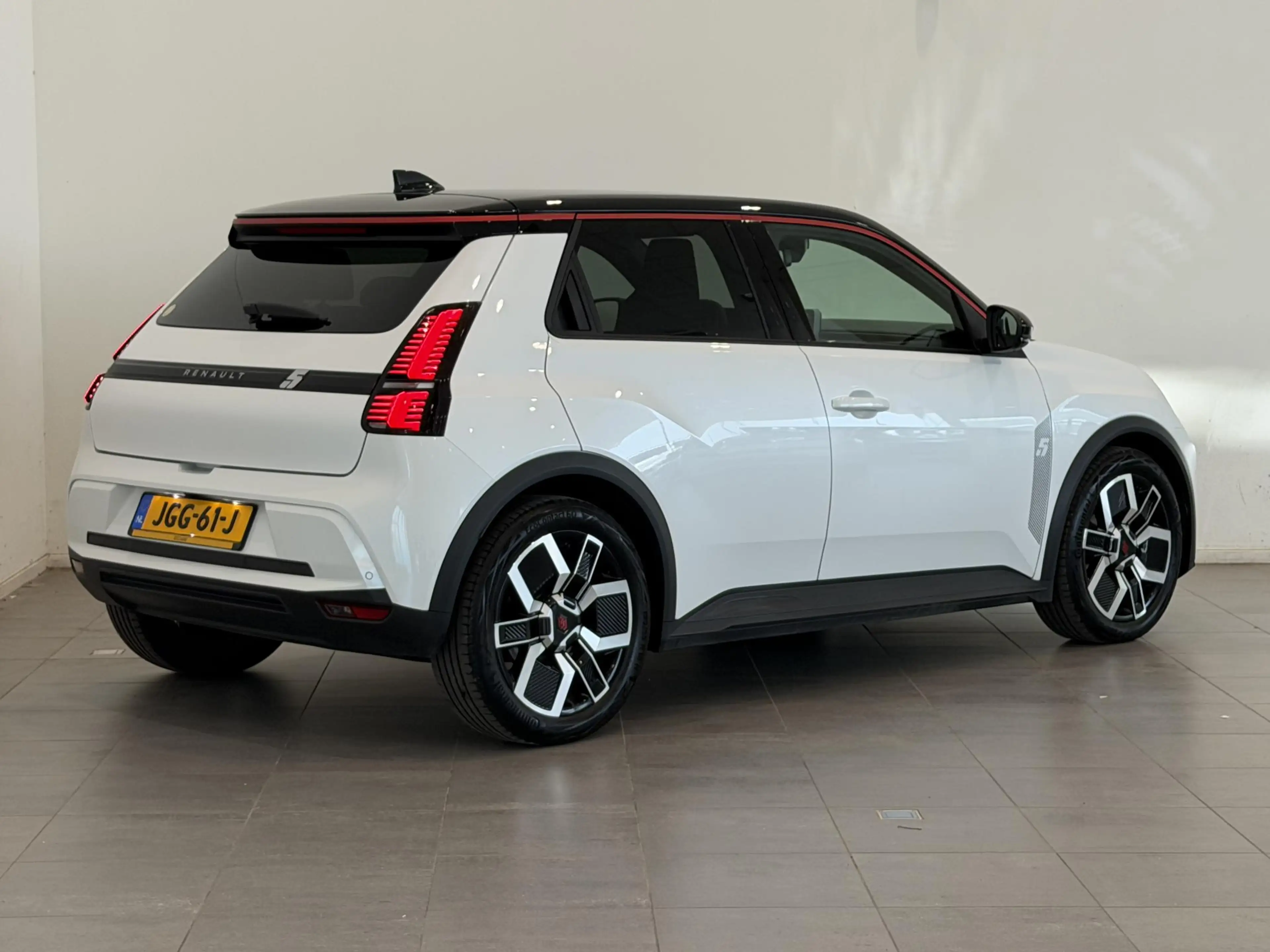 Renault R 5 comfort range techno 52 kWh | 99% SOH | Navigatie — photo 2