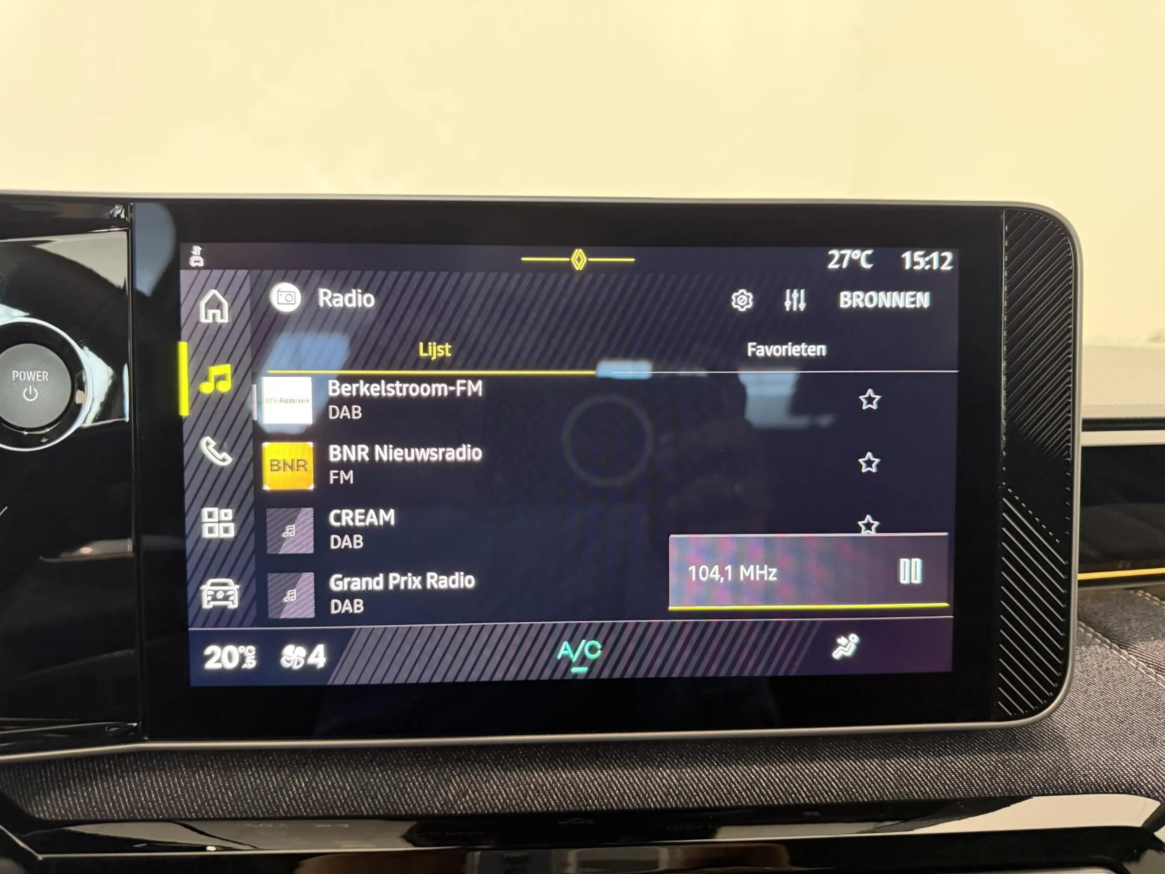 Renault R 5 comfort range techno 52 kWh | 99% SOH | Navigatie — photo 37