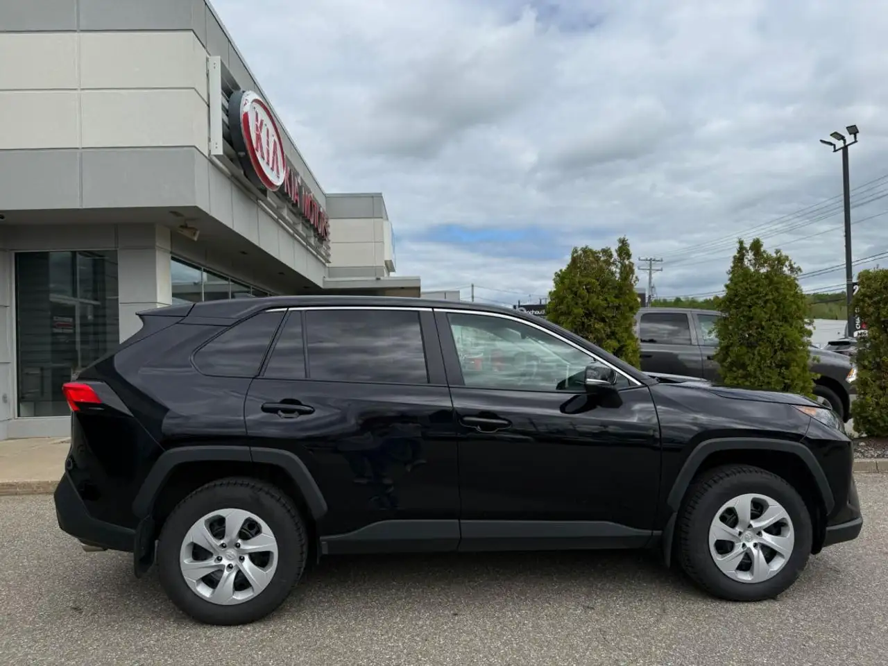 Toyota RAV 4 снимка Toyota RAV 4