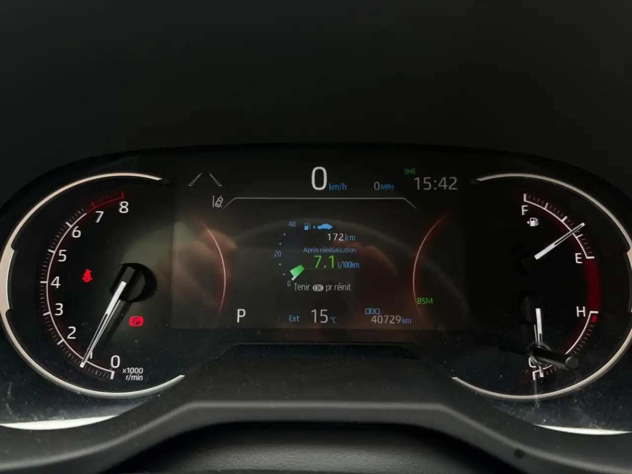 Toyota RAV 4 снимка Toyota RAV 4