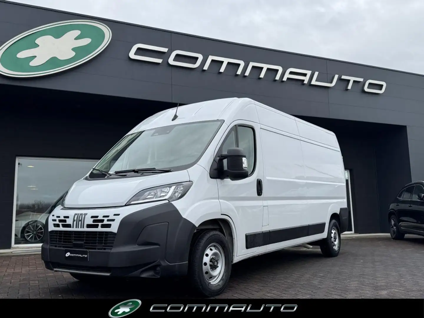 Fiat Ducato 35 2.2 Mjt 140CV PLM-TA Furgone + IVA Blanc - 1