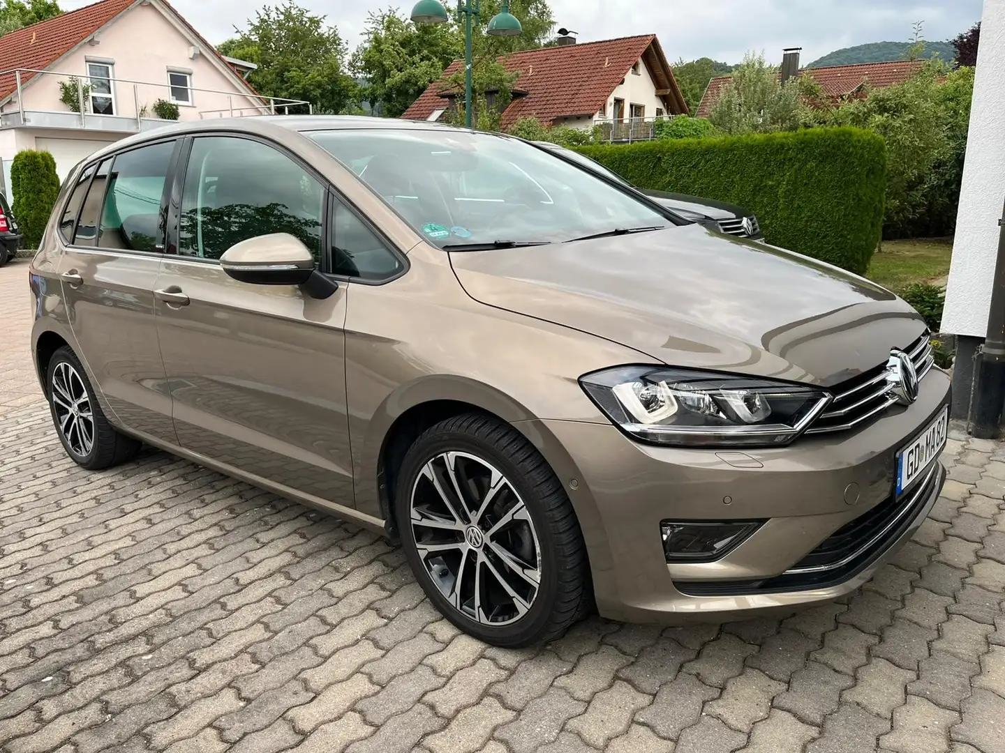 Volkswagen Golf Sportsvan 1.4 TSI BlueMotion Technology Allstar Bronzová - 1