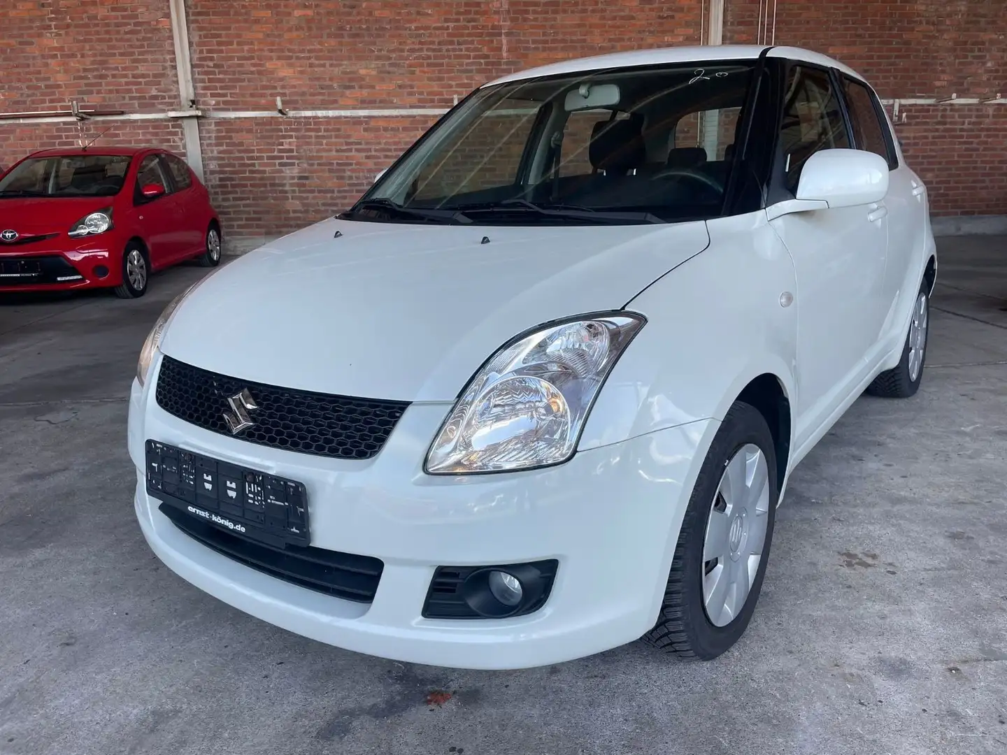 Suzuki Swift 1.3 Club 4x4/Perlmutt/KLIMA/TÜV NEU Blanc - 1