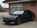 BMW 740 d xDrive*LASER*GLASDACH*MASSAGE*21 ZOLL*360° Schwarz - thumbnail 8