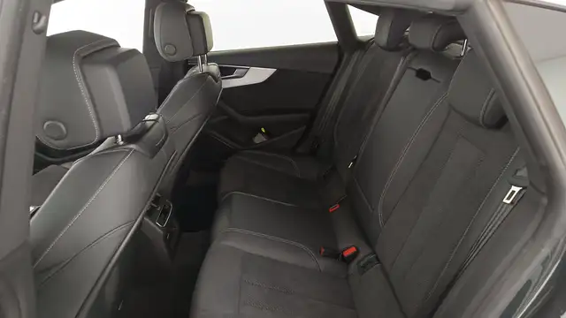 Audi A5 view 11
