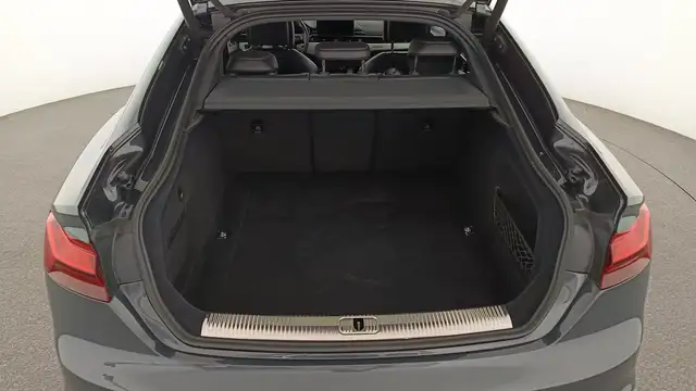 Audi A5 view 7