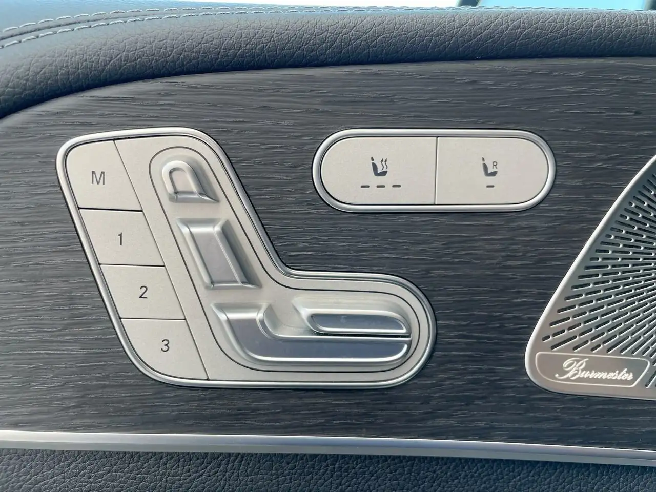 Mercedes-Benz GLE снимка Mercedes-Benz GLE