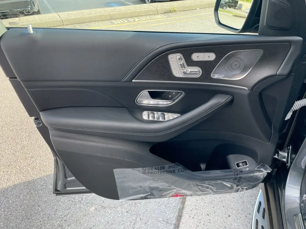 Mercedes-Benz GLE снимка Mercedes-Benz GLE