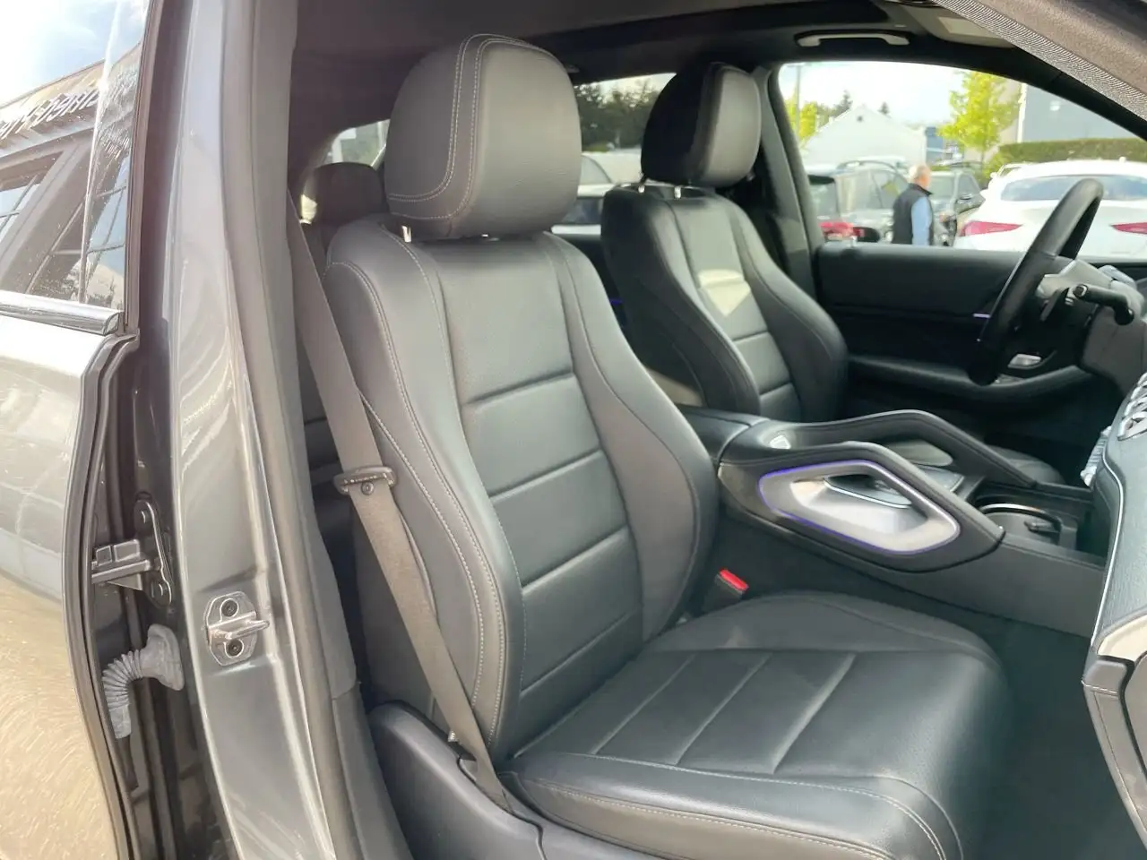 Mercedes-Benz GLE снимка Mercedes-Benz GLE