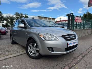 Ceed 1.4l CVVT ACTIVE 105CV 5P 2009
