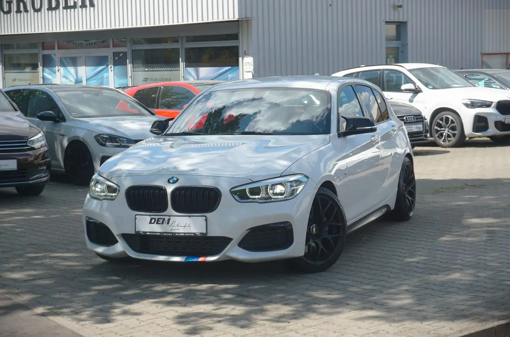 BMW 135 i / Handschalter / REMUS / BMW-Service / White - 1