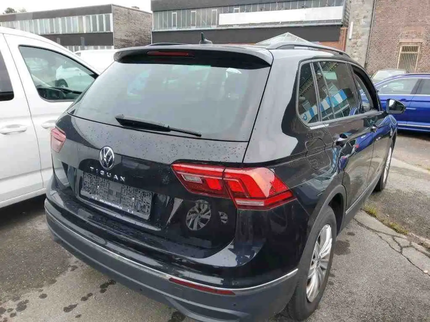 Volkswagen Tiguan Life 2.0TDI 110KW DSG RFK SHZ Noir - 2