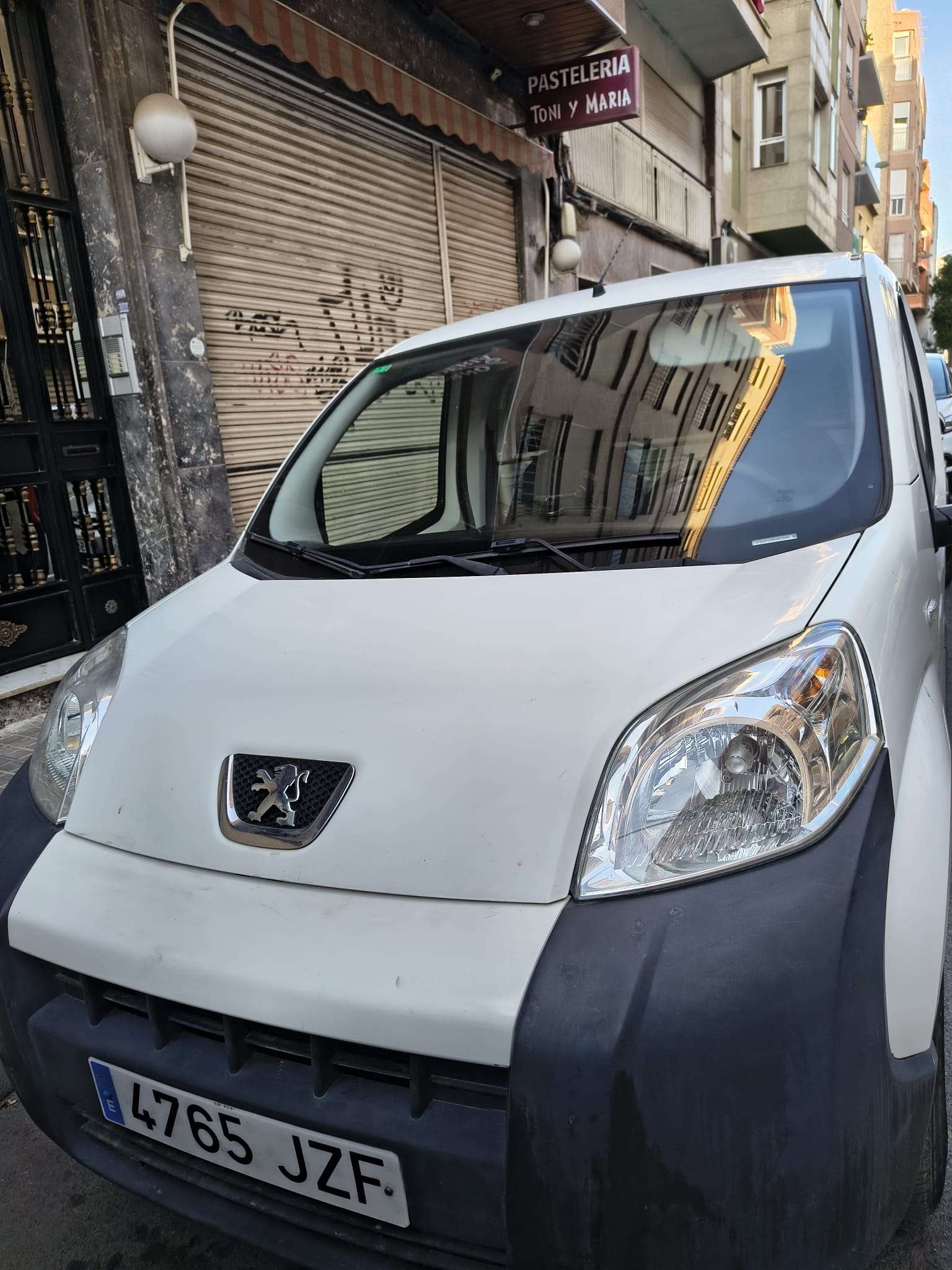 Peugeot Bipper Bipper Furgón 1.3HDi 80 - foto 1