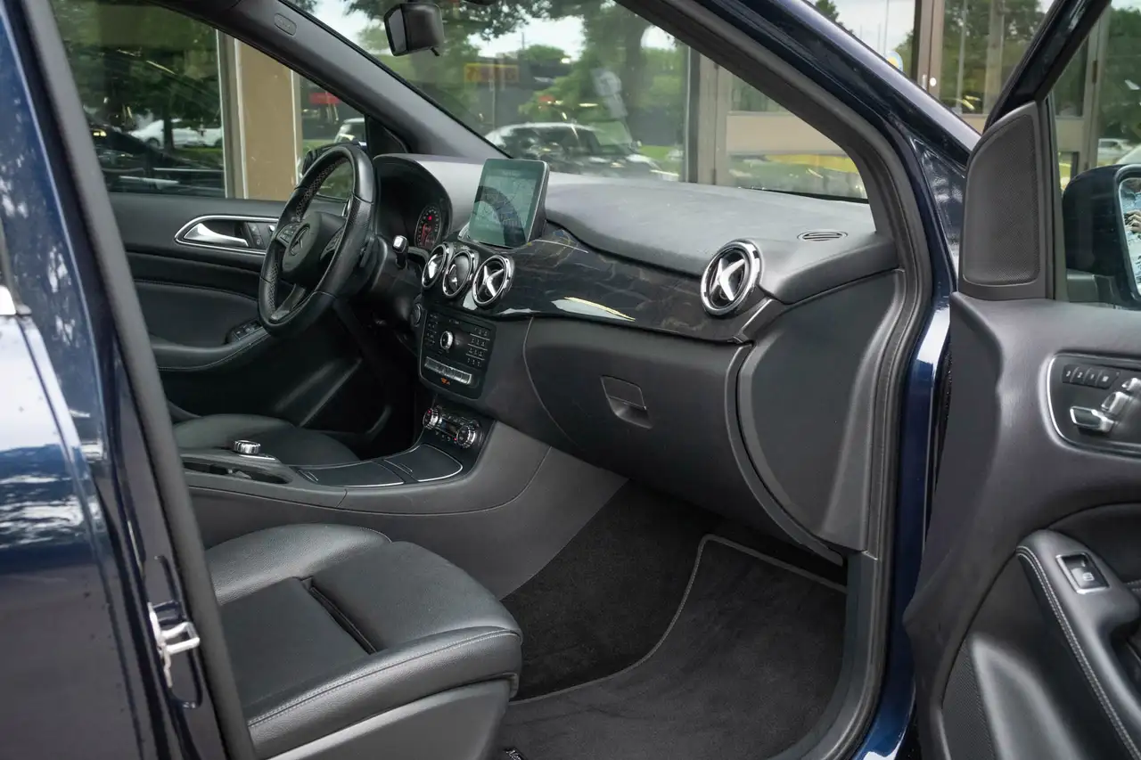 Mercedes-Benz B-Class fotografie Mercedes-Benz B-Class