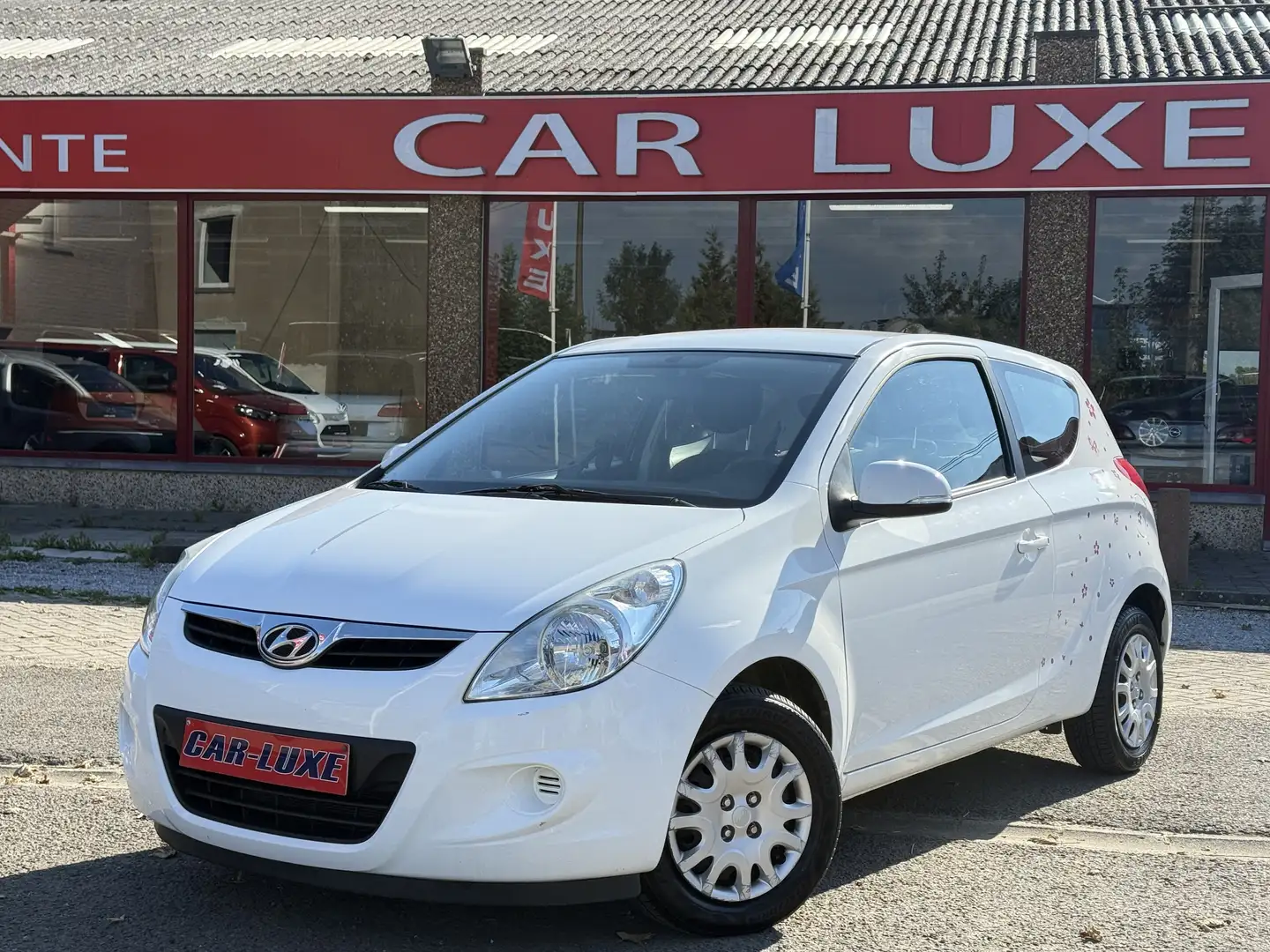 Hyundai i20 i20 1.2i Lounge CLIMATISATION EURO5 GARANTIE 1AN - 1
