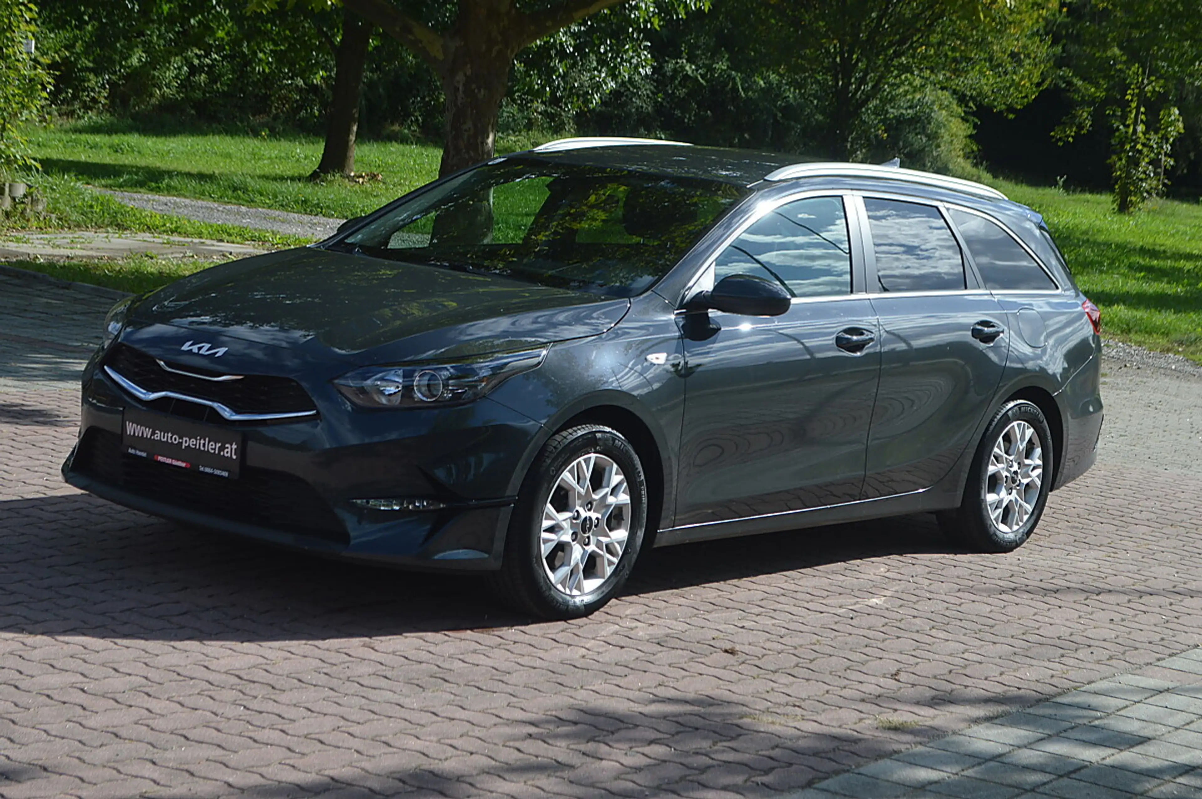 Kia Ceed SW / cee'd SW ceed SW 1,6 CRDi SCR+NAVI+Kamera+SHZ+ — photo 7