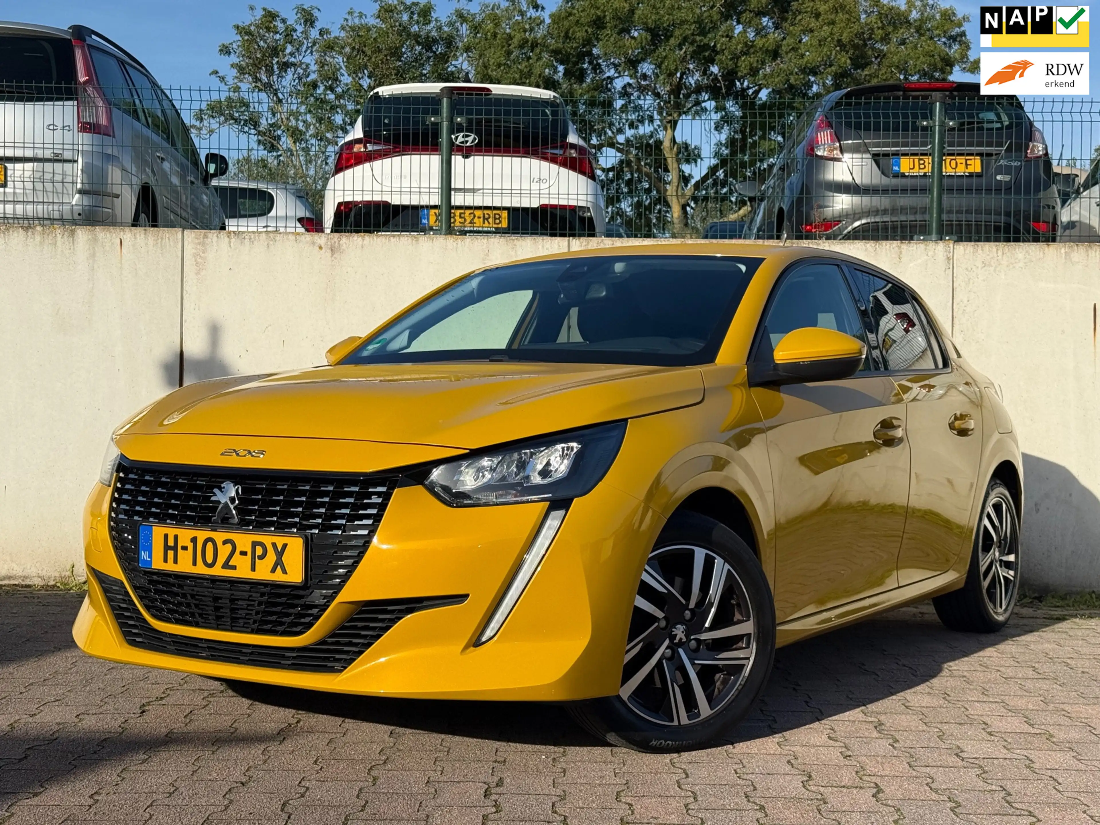 Peugeot 208 1.2 PureTech Allure/NAVI/CLIMA/CRUISE/PDC/APK 03-2