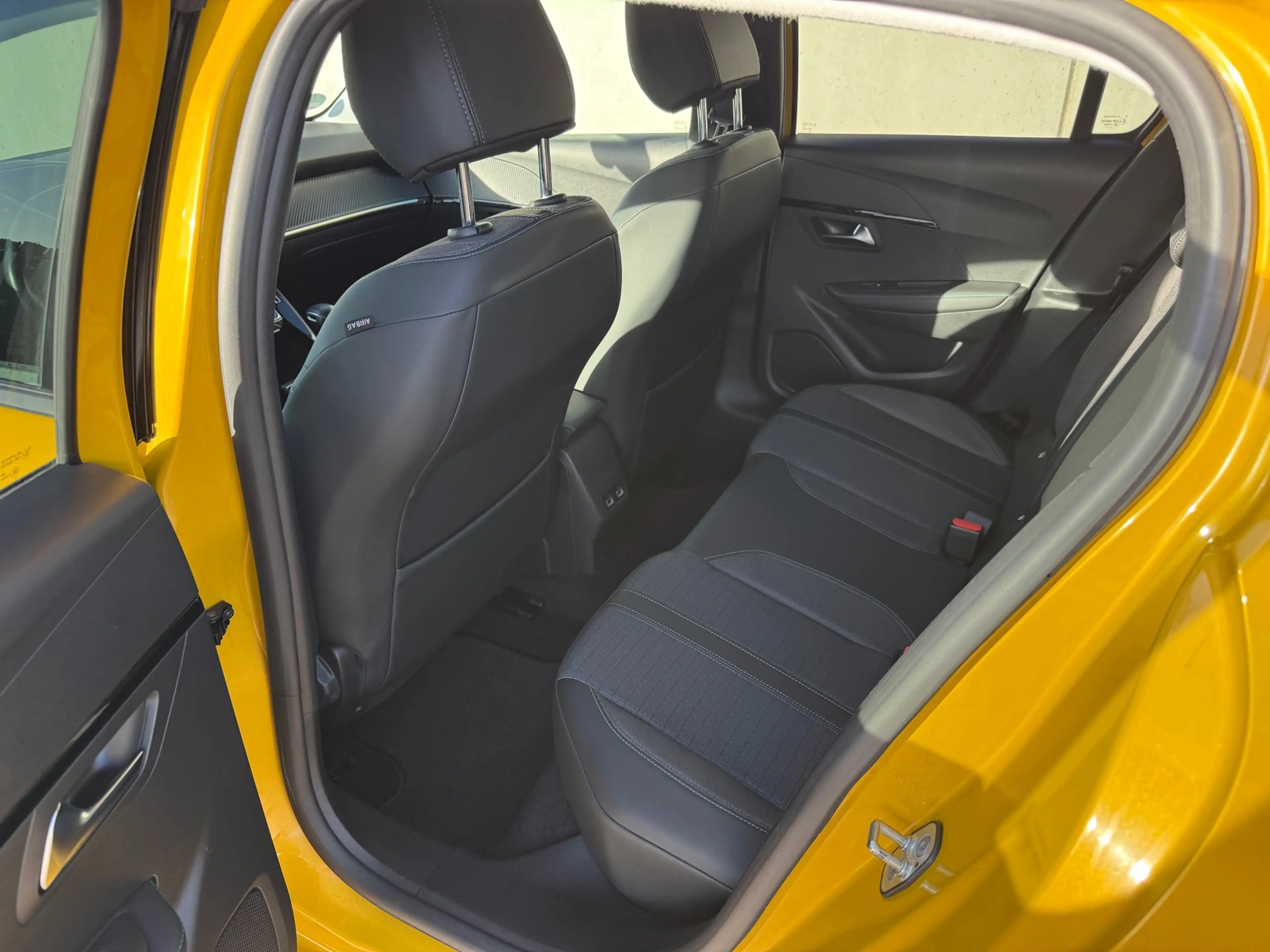 Peugeot 208 1.2 PureTech Allure/NAVI/CLIMA/CRUISE/PDC/APK 03-2 — photo 12