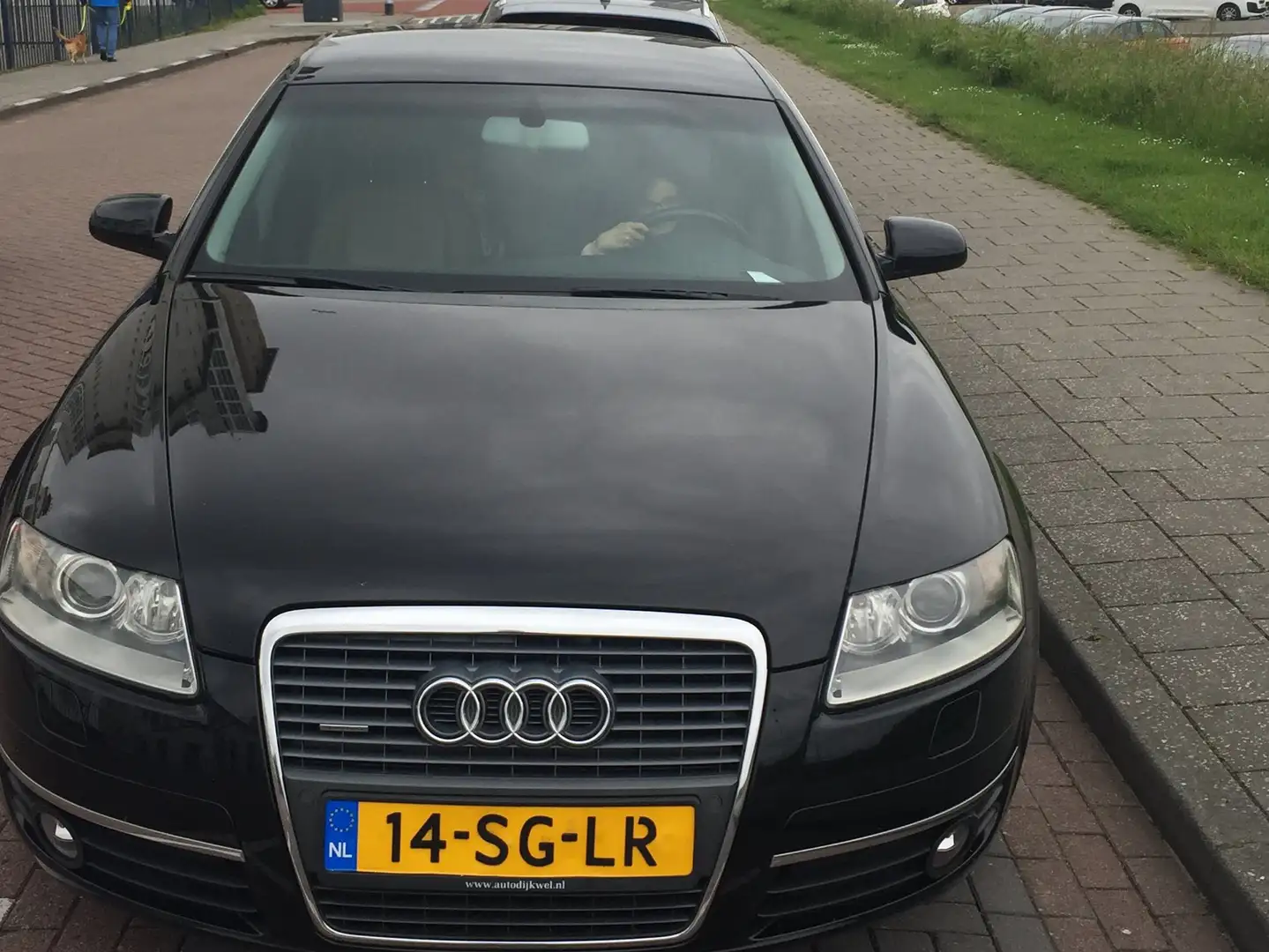 Audi A6 A6 2.4 Pro Line Zwart - 1