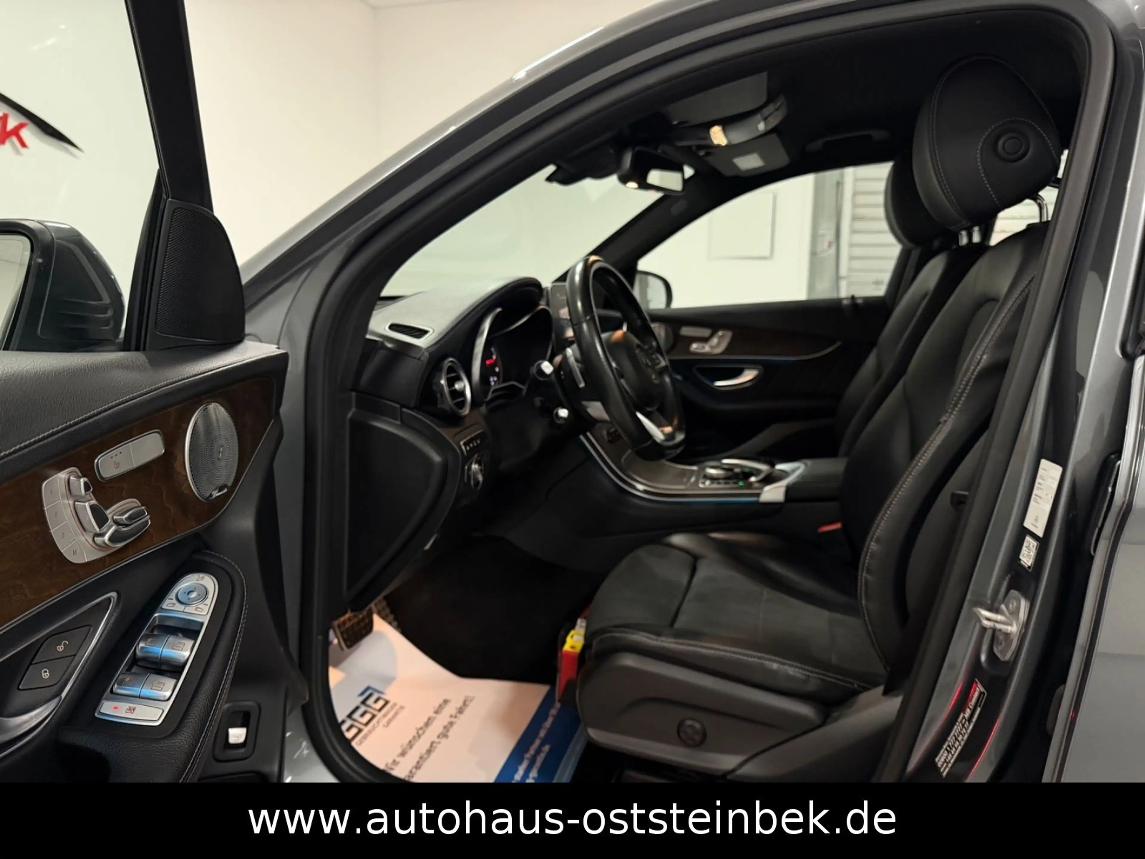 Mercedes-Benz GLC 250 d 4MATIC/AMG-LINE/MEMORY/DISTRONIC/LED/ — photo 11