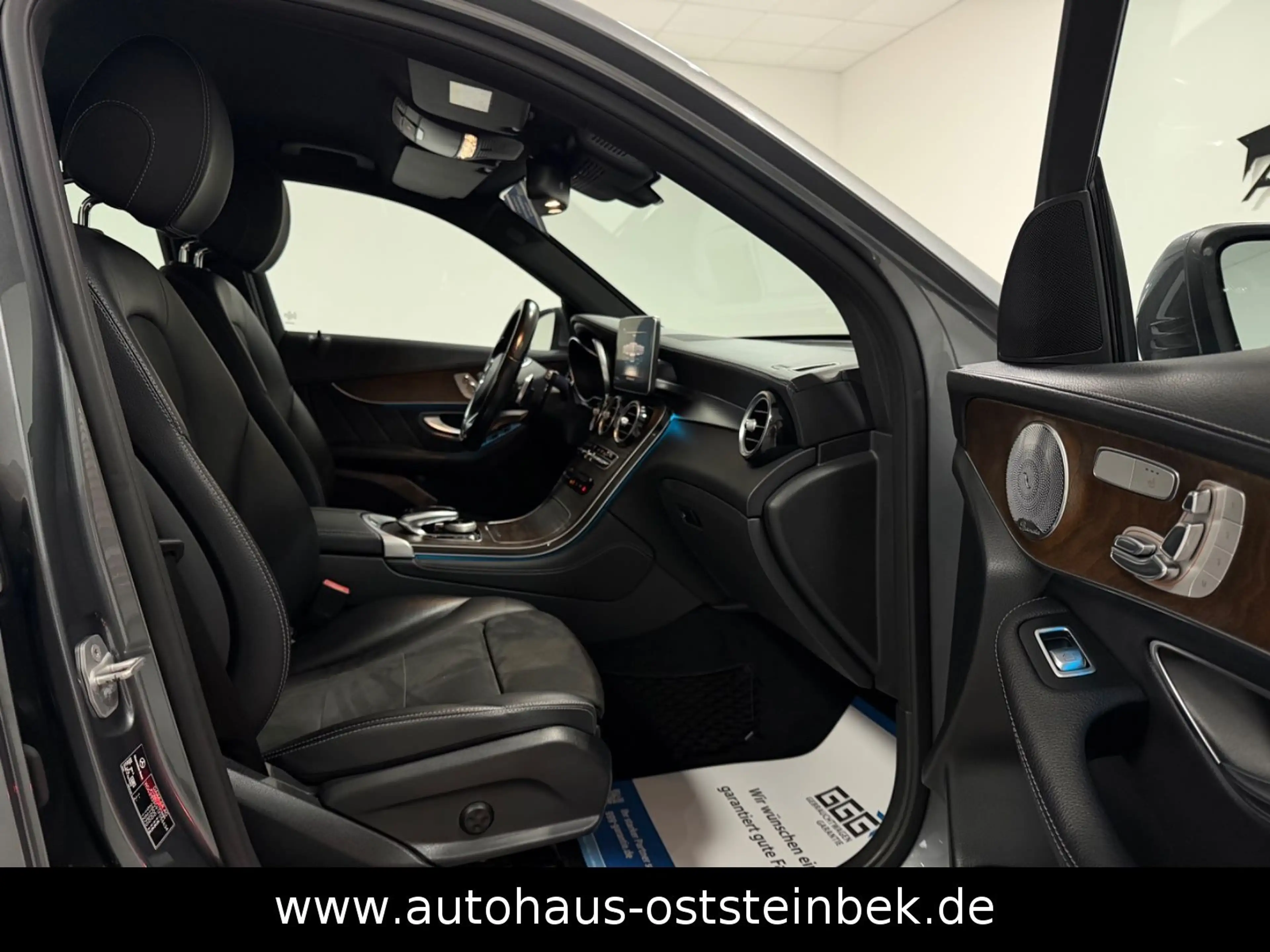 Mercedes-Benz GLC 250 d 4MATIC/AMG-LINE/MEMORY/DISTRONIC/LED/ — photo 12