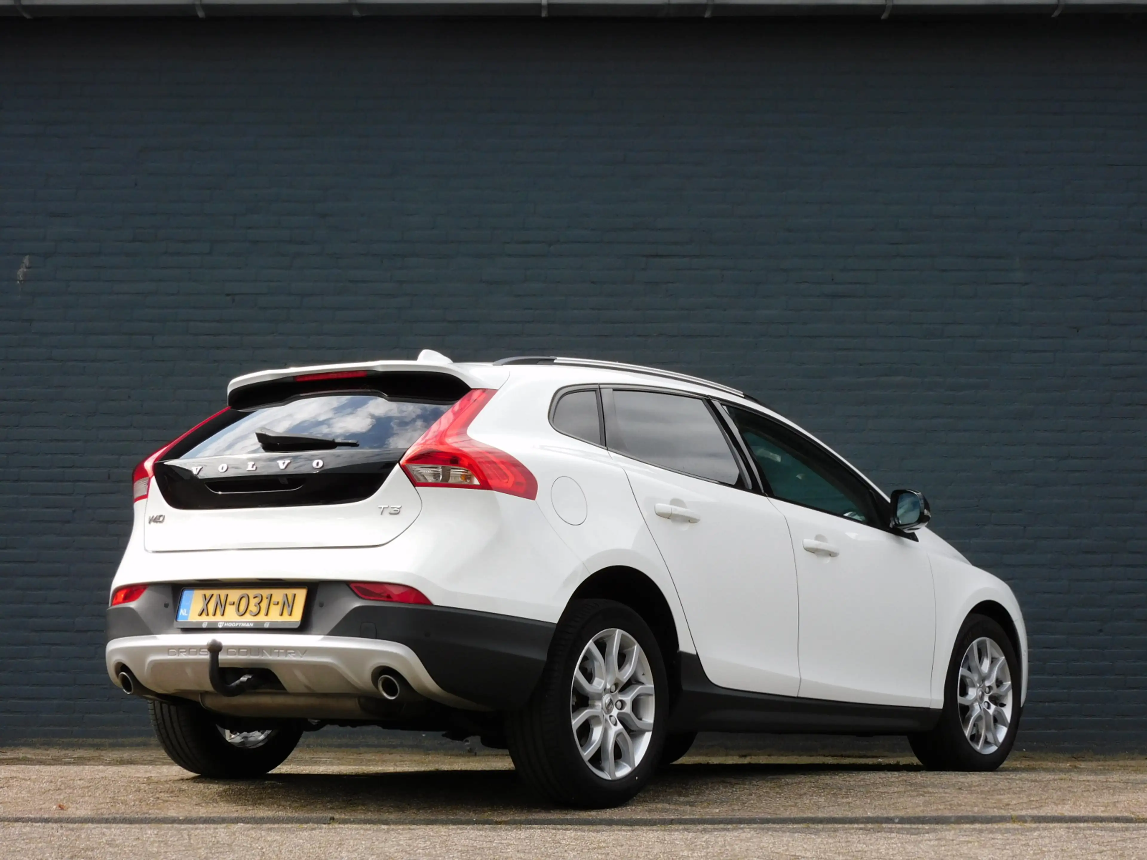 Volvo V40 Cross Country 1.5 T3 Polar+ Luxury 1e EIGENAAR! DEALER ONDERHOUD — photo 3