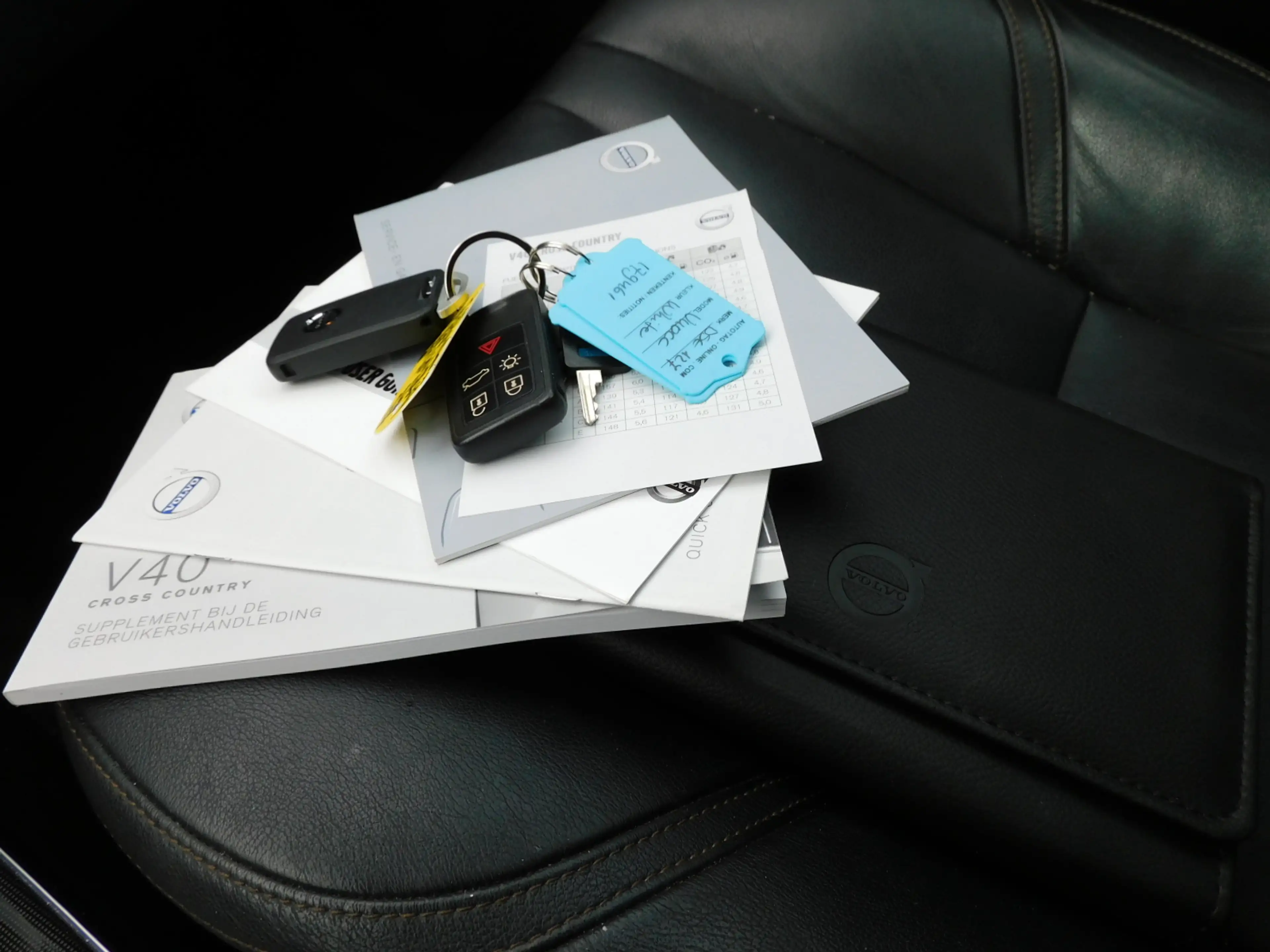 Volvo V40 Cross Country 1.5 T3 Polar+ Luxury 1e EIGENAAR! DEALER ONDERHOUD — photo 26