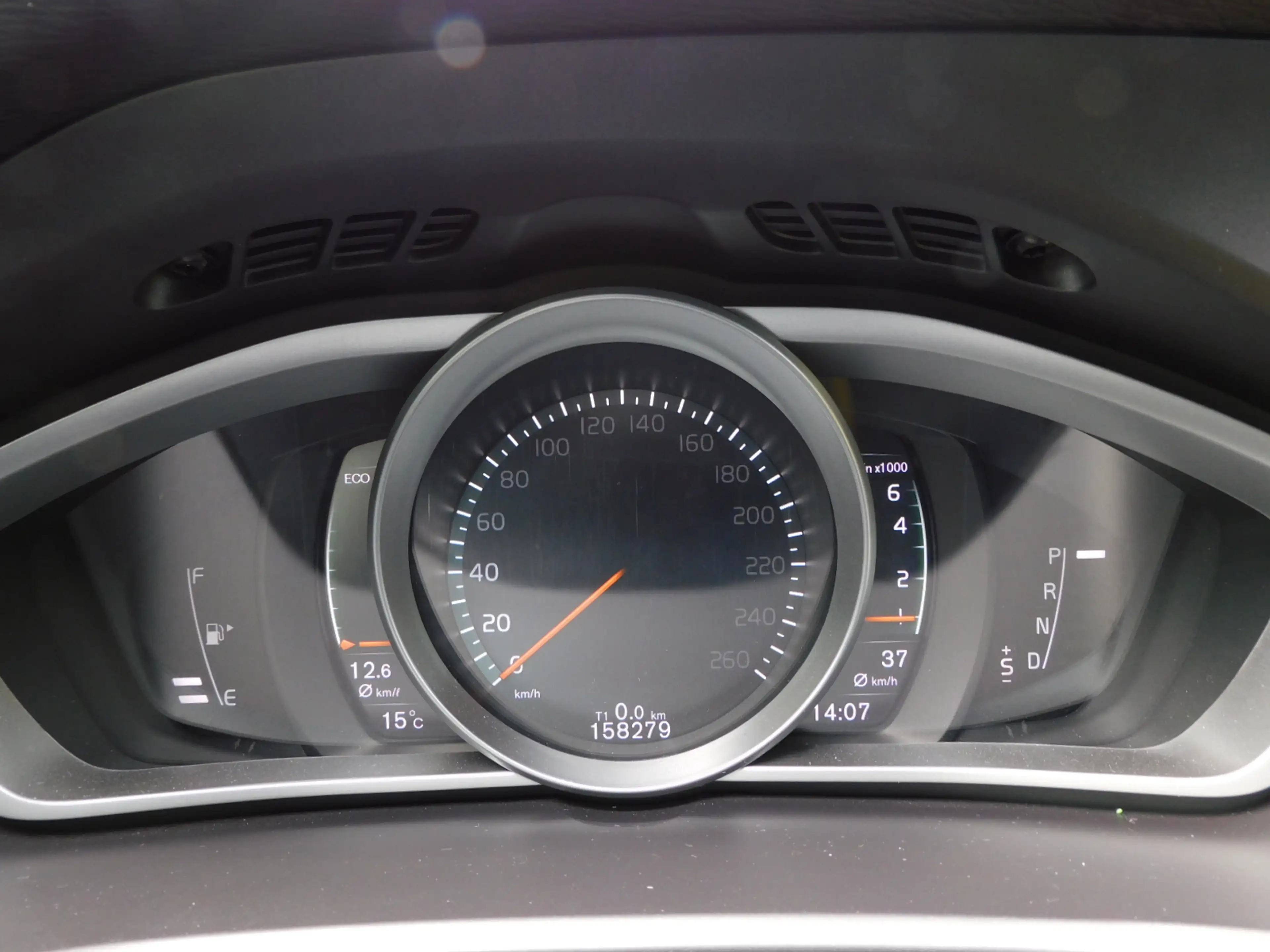Volvo V40 Cross Country 1.5 T3 Polar+ Luxury 1e EIGENAAR! DEALER ONDERHOUD — photo 17
