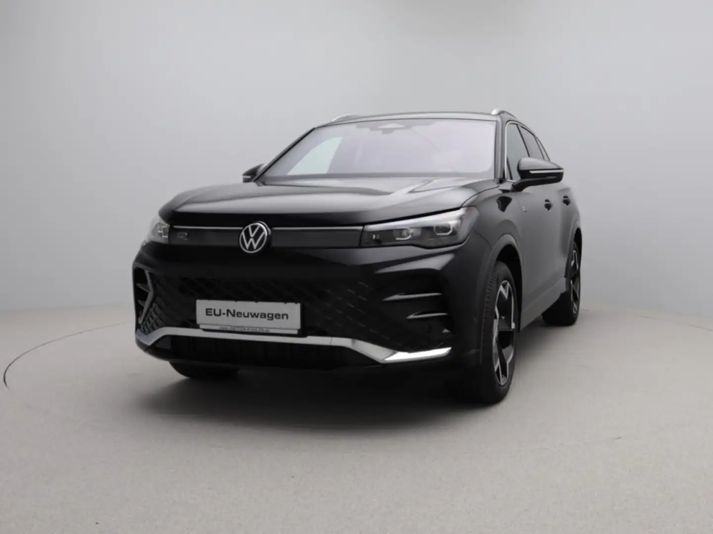 Volkswagen Tiguan R-Line 2.0 TDI DSG Weiß - 2