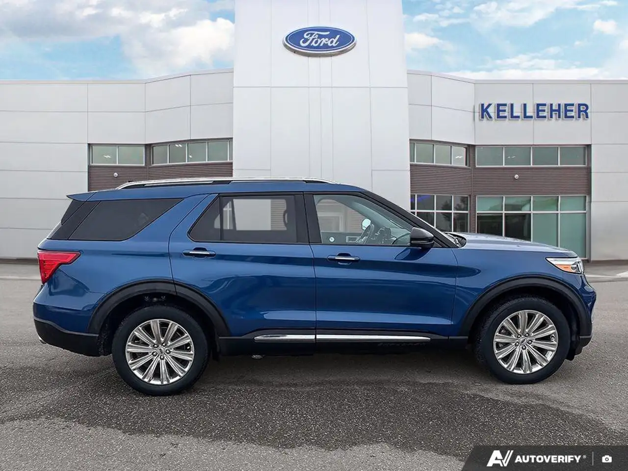 Ford Explorer снимка Ford Explorer