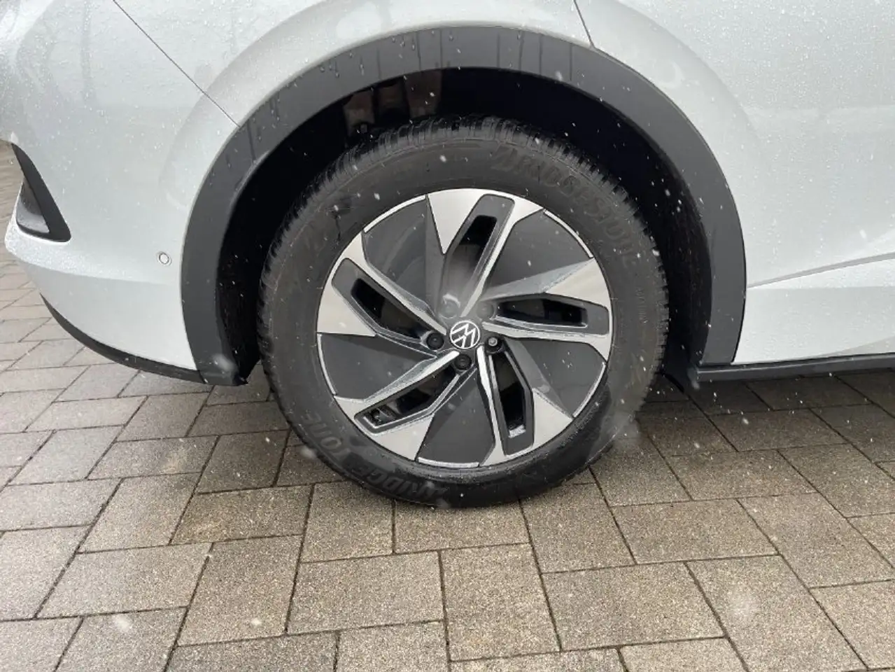 Volkswagen ID.4 GTX 220 kW 4Motion NAV MATRIX 8fach WÄRMEPUMPE 14