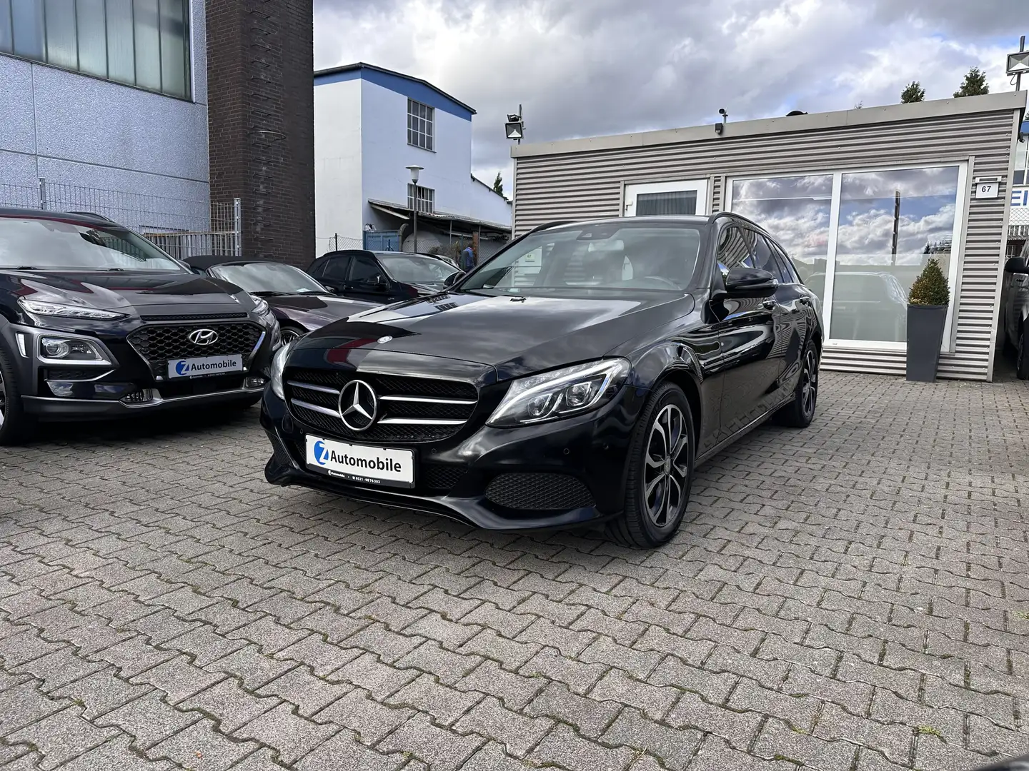 Mercedes-Benz C 220 T d Avantgarde LED*Keyless* - 2