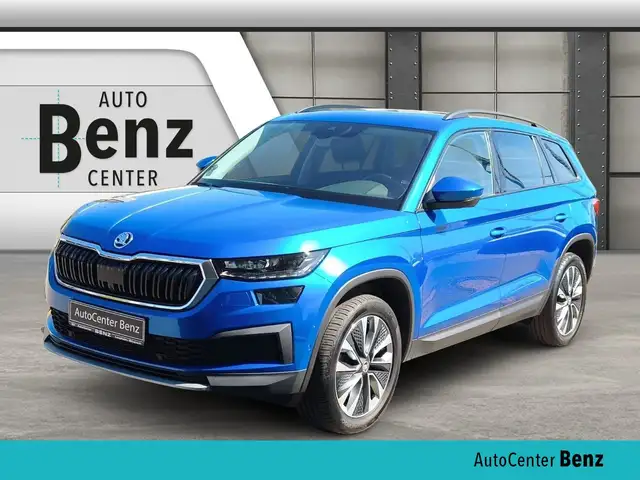 Skoda Kodiaq 2.0 TDI DSG TOUR 4X4 *AHK*MATRIX*NAVI* Klima Navi