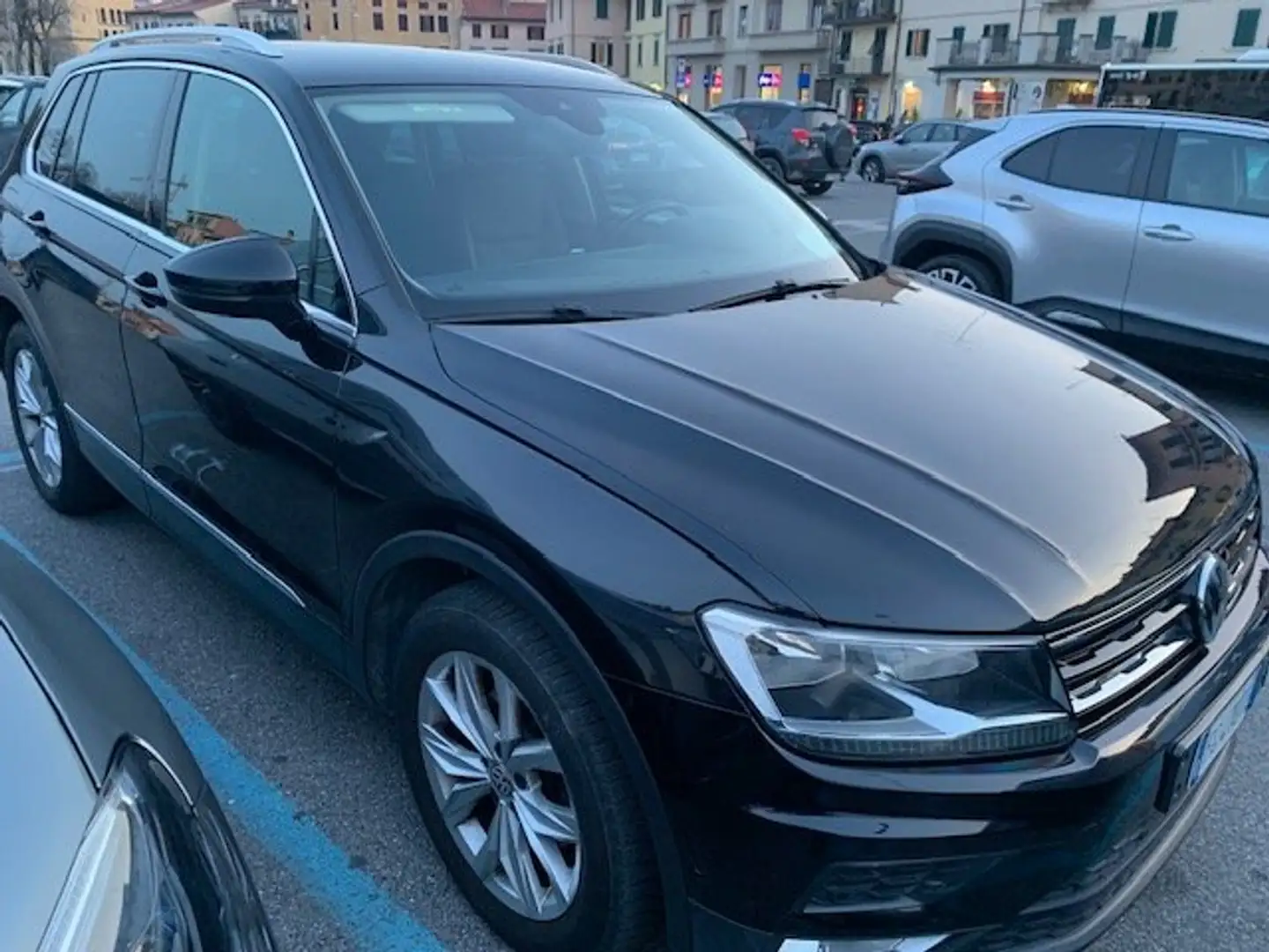 Volkswagen Tiguan Tiguan II 2016 1.6 tdi Business 115cv Nero - 2
