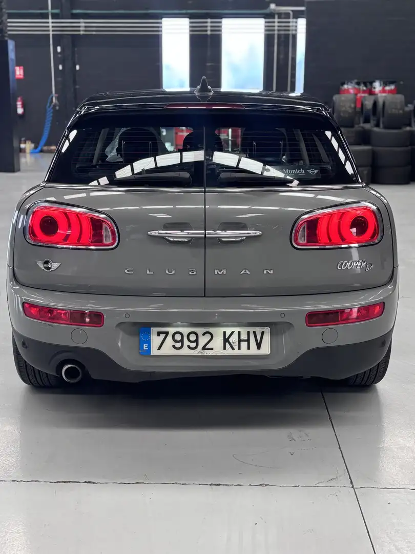 MINI Clubvan COOPER D Cooper Чорний - 1