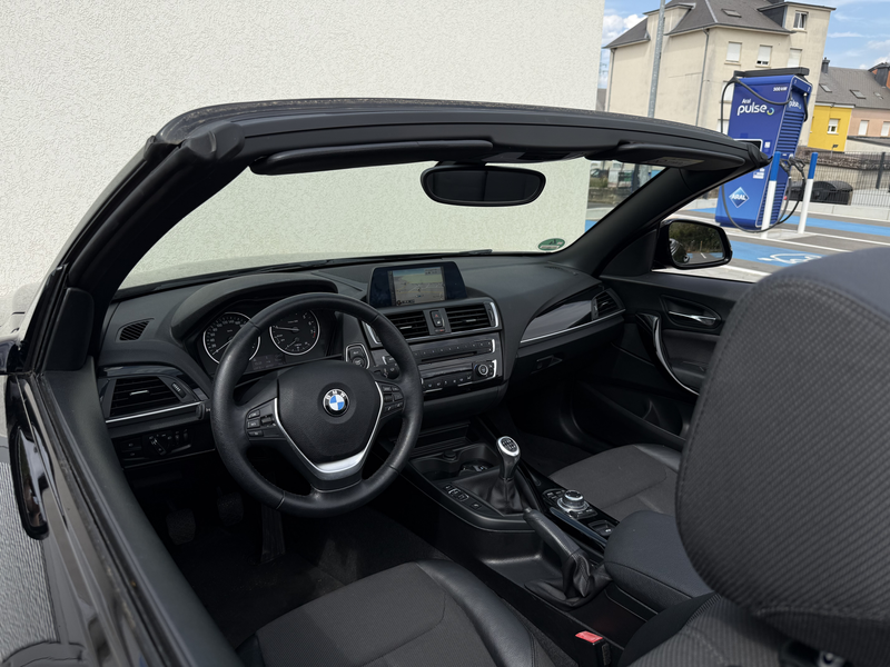 BMW 218 i Cabrio — photo 12