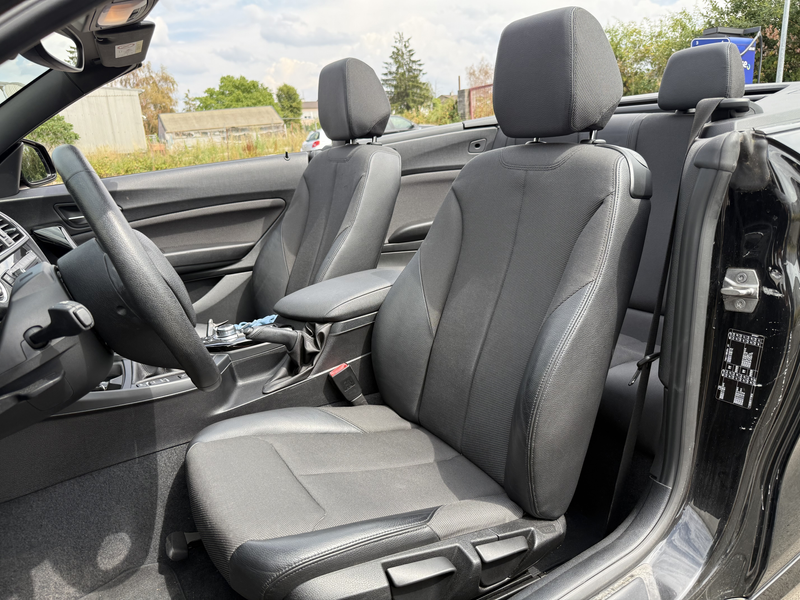 BMW 218 i Cabrio — photo 15