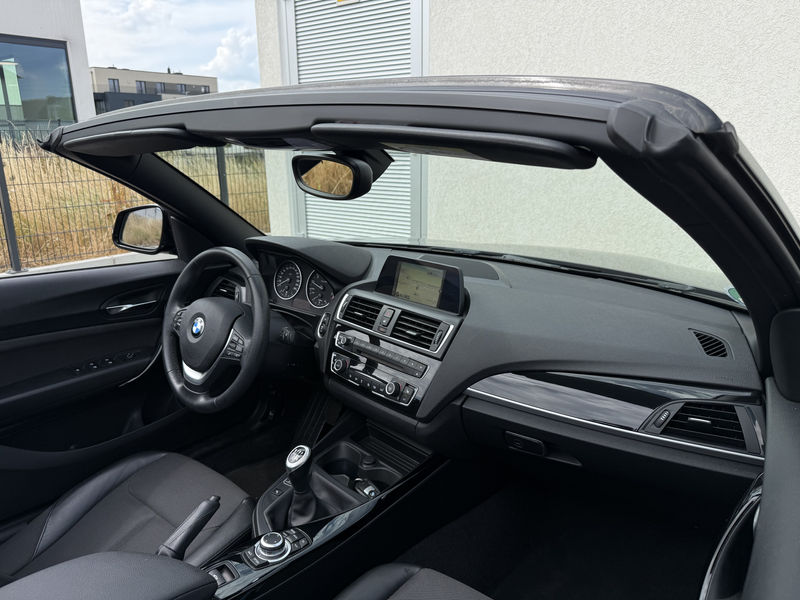 BMW 218 i Cabrio — photo 13