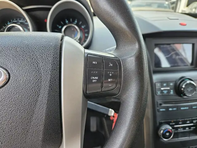Mahindra XUV500 view 15
