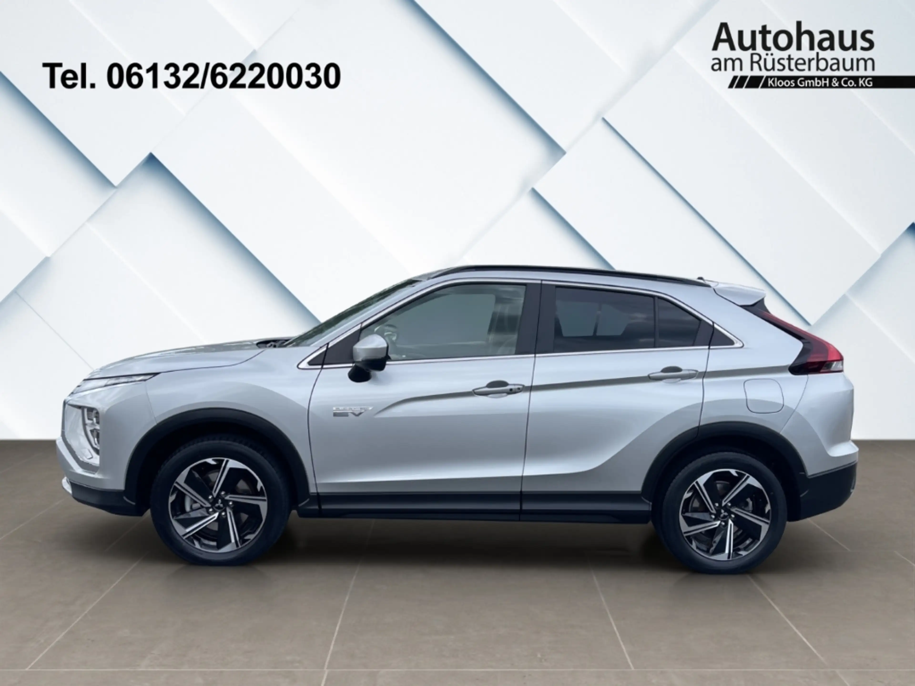 Mitsubishi Eclipse Cross PHEV PLUS Intro 4WD StandHZG 360 Kamera LED ACC Ap — photo 3