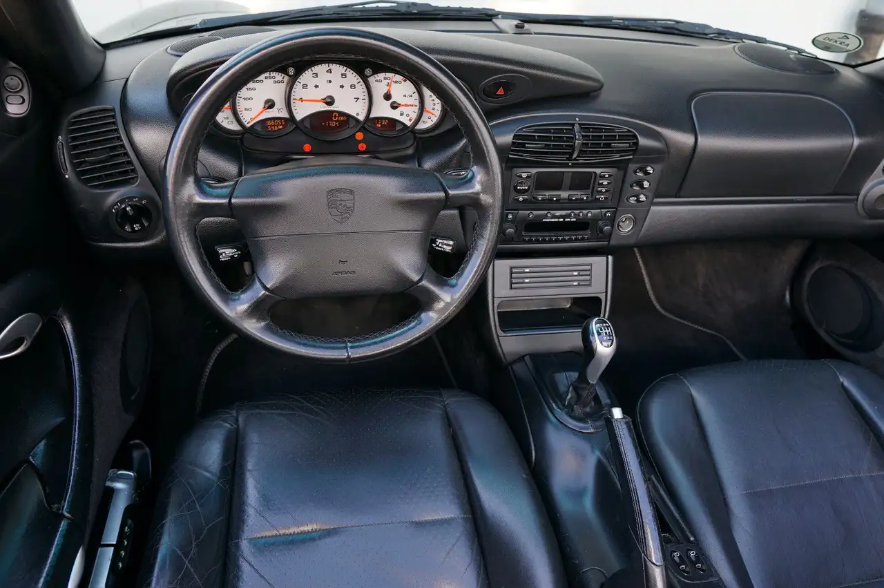 Porsche 996 Carrera 4 Cabriolet, foto 10