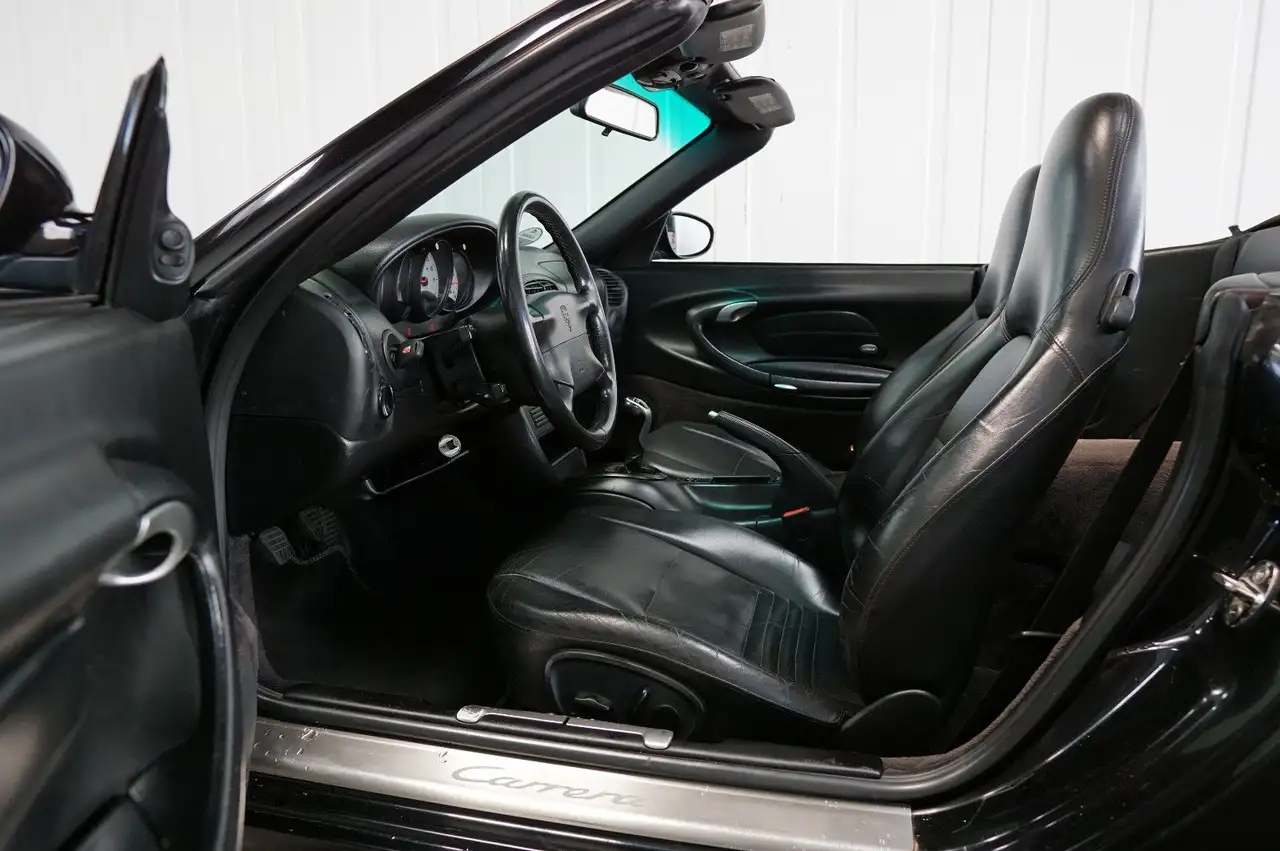 Porsche 996 Carrera 4 Cabriolet, foto 12